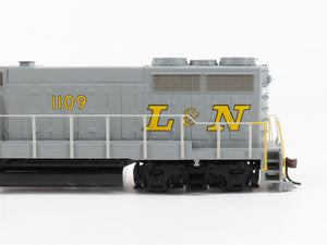 HO Scale Athearn L&N Louisville & Nashville GP35 Diesel #1109 - UNPOWERED