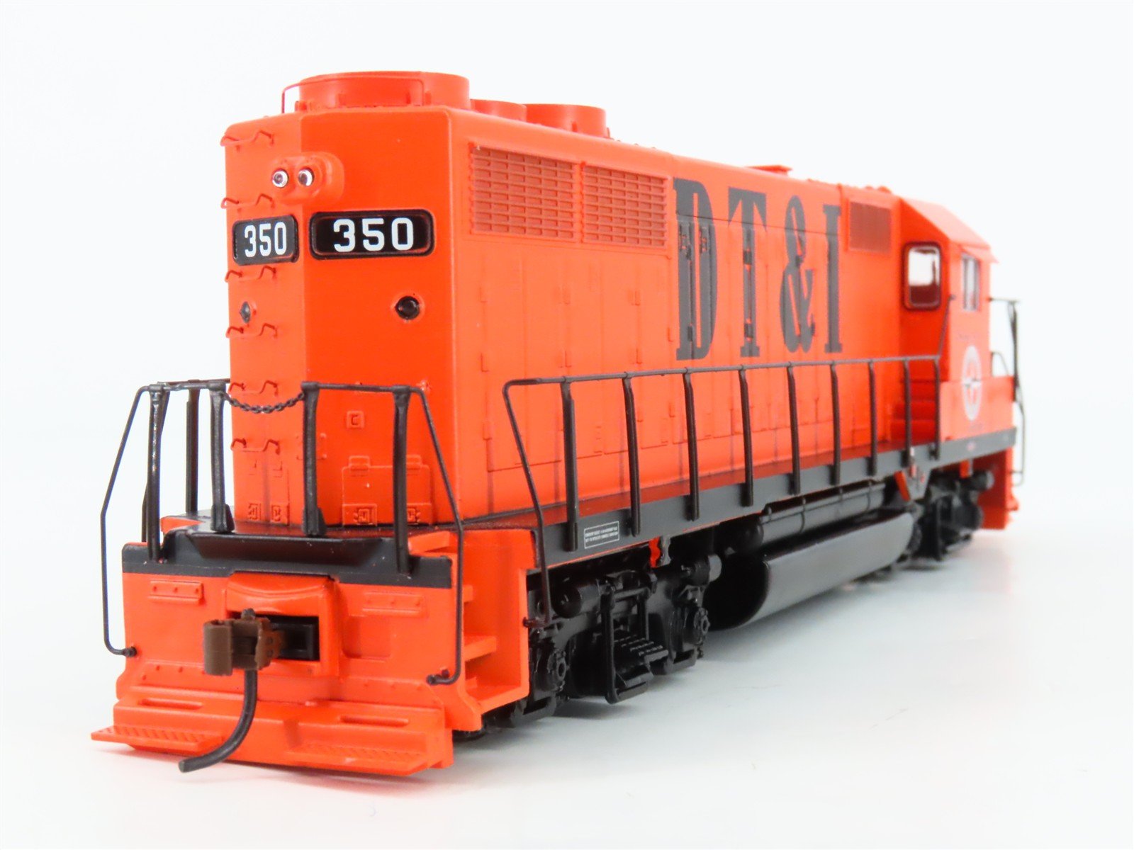 HO Athearn 91738 DT&I Detroit Toledo & Ironton GP35 Diesel #350 - DCC Ready