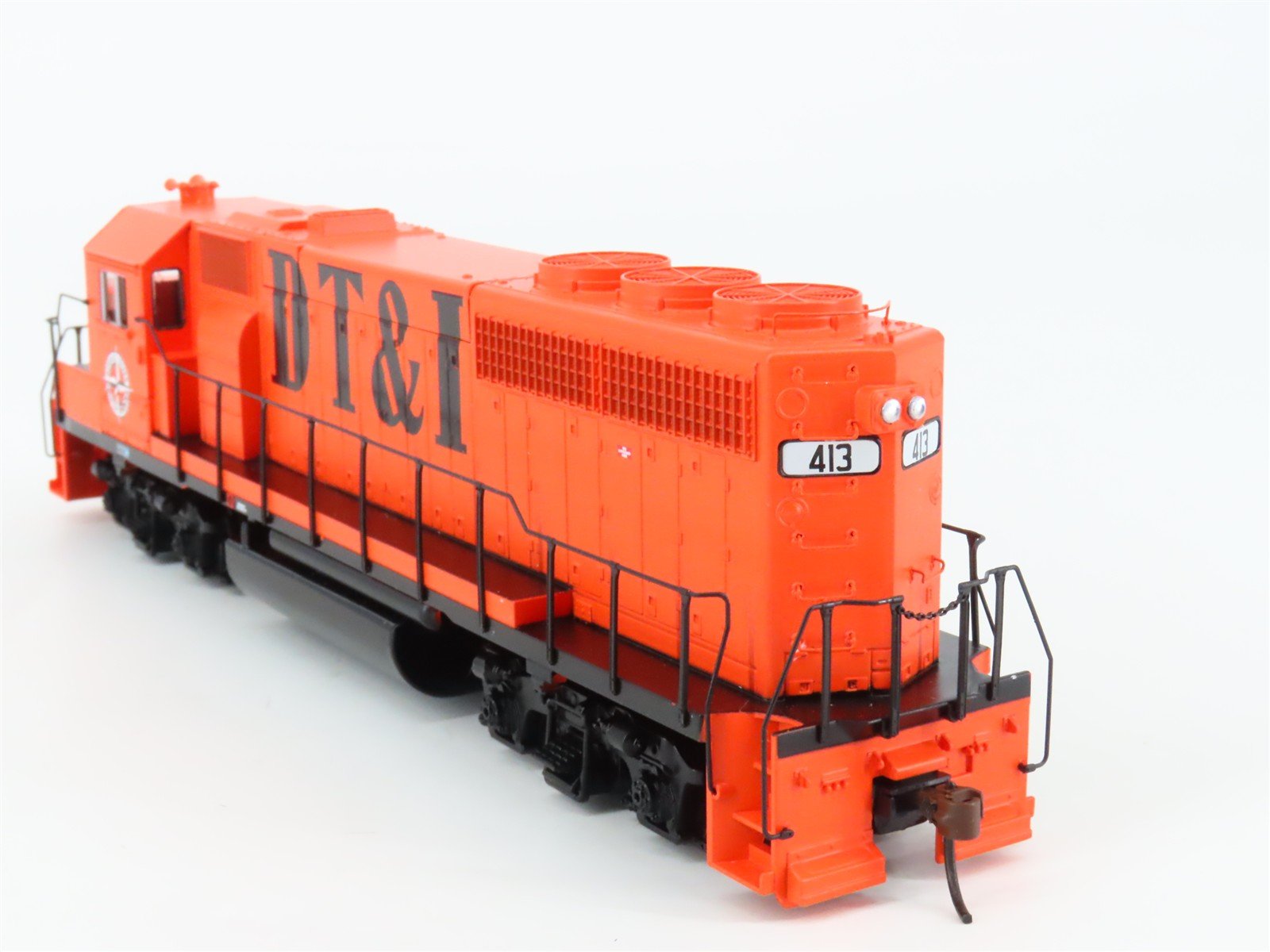 HO Scale Athearn 79895 DT&I Detroit Toledo & Ironton EMD GP40-2 Diesel #413