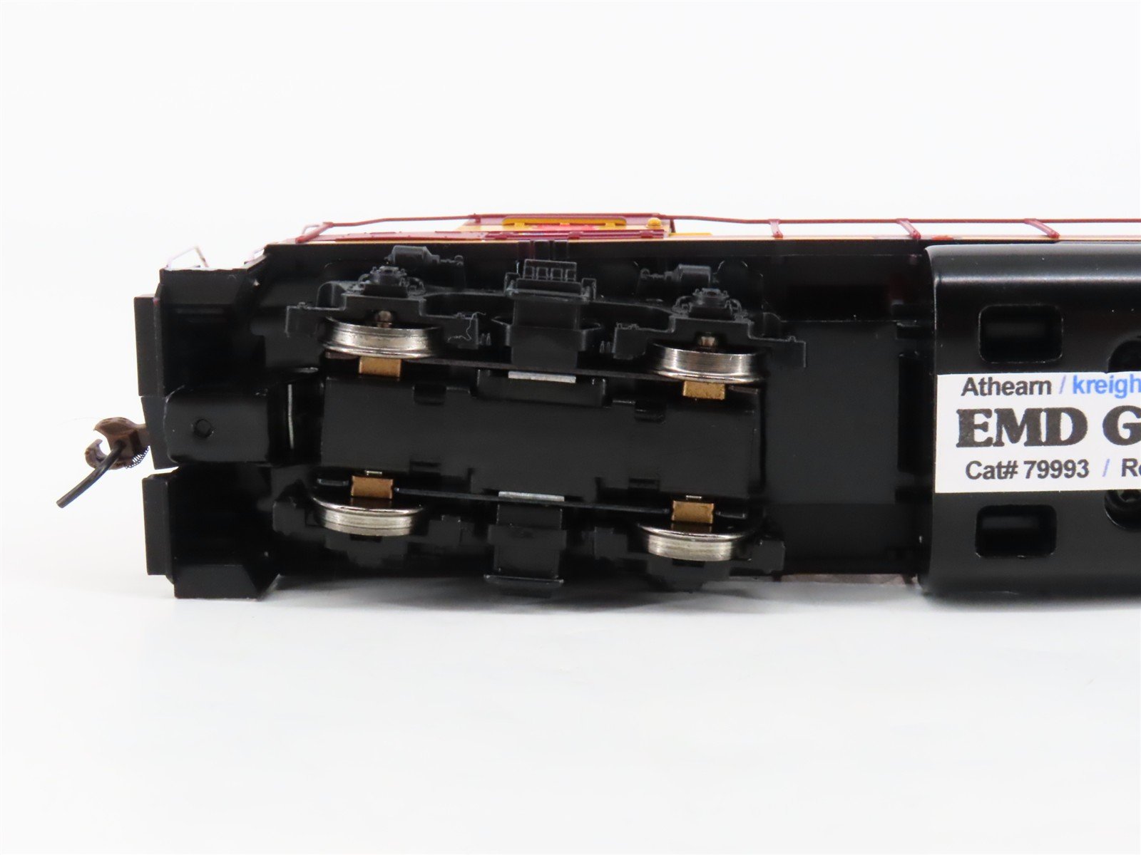HO Scale Athearn 79993 WC Wisconsin Central EMD GP38-2 Diesel Locomotive #2006