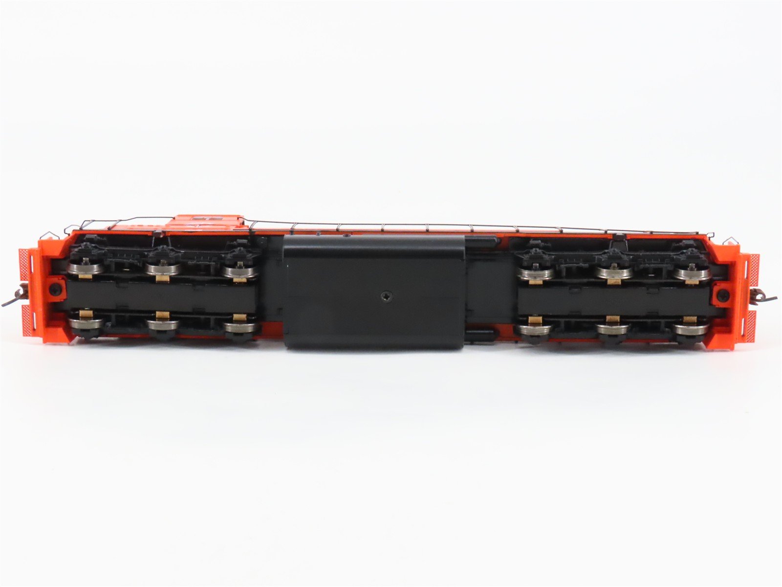 HO Athearn 93504 DT&I Detroit Toledo & Ironton EMD SD38 Diesel #252 - DCC Ready