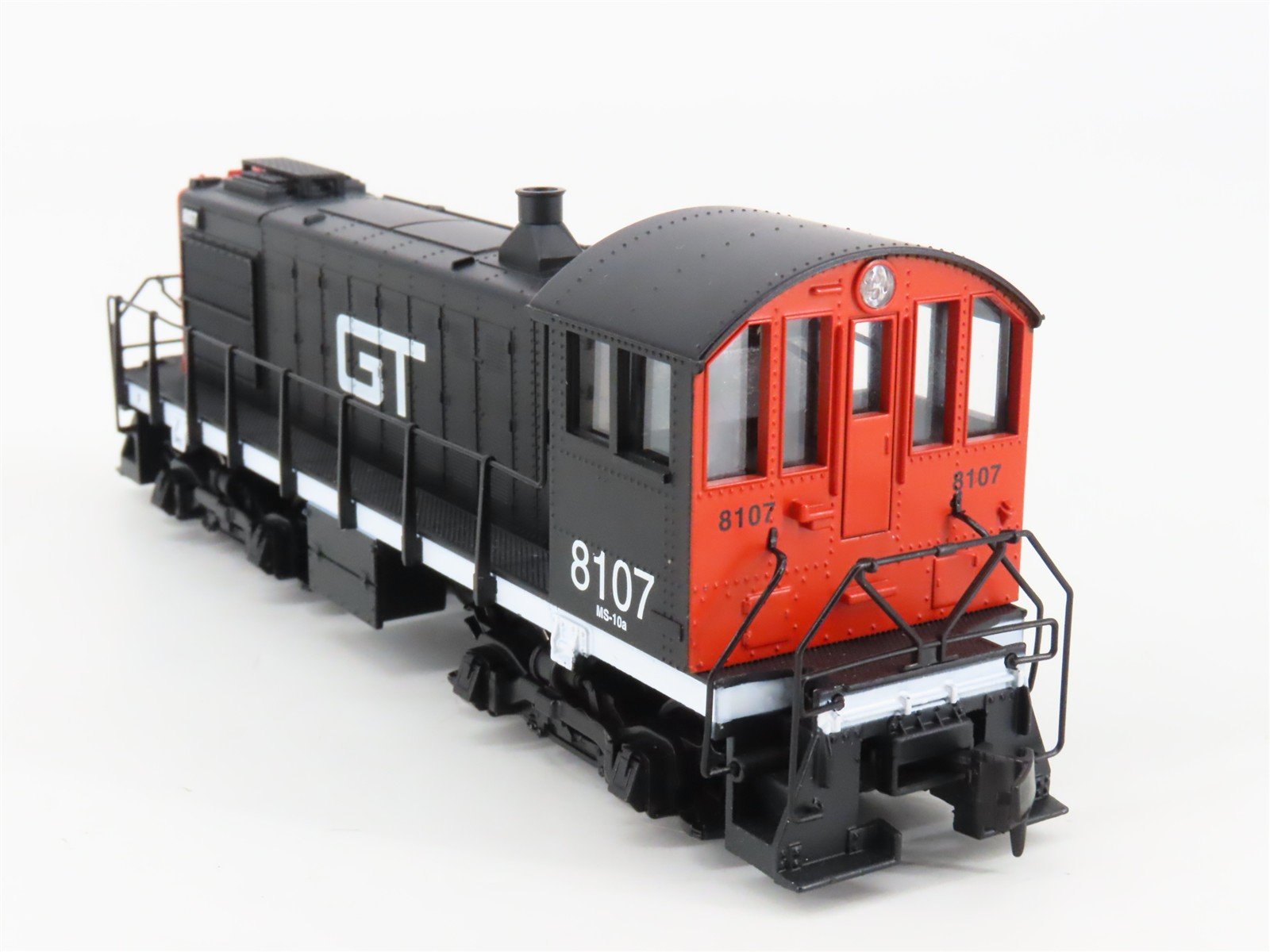 HO Scale Atlas 8708 GTW Grand Trunk Western ALCO S-2 Diesel Switcher #8107