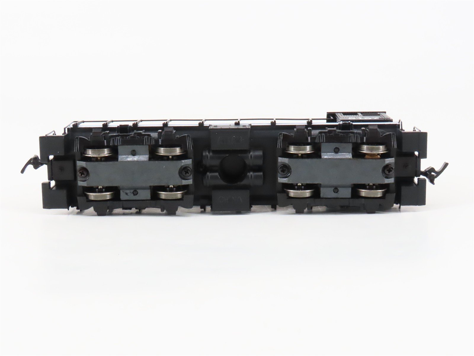 HO Scale Atlas 8708 GTW Grand Trunk Western ALCO S-2 Diesel Switcher #8107