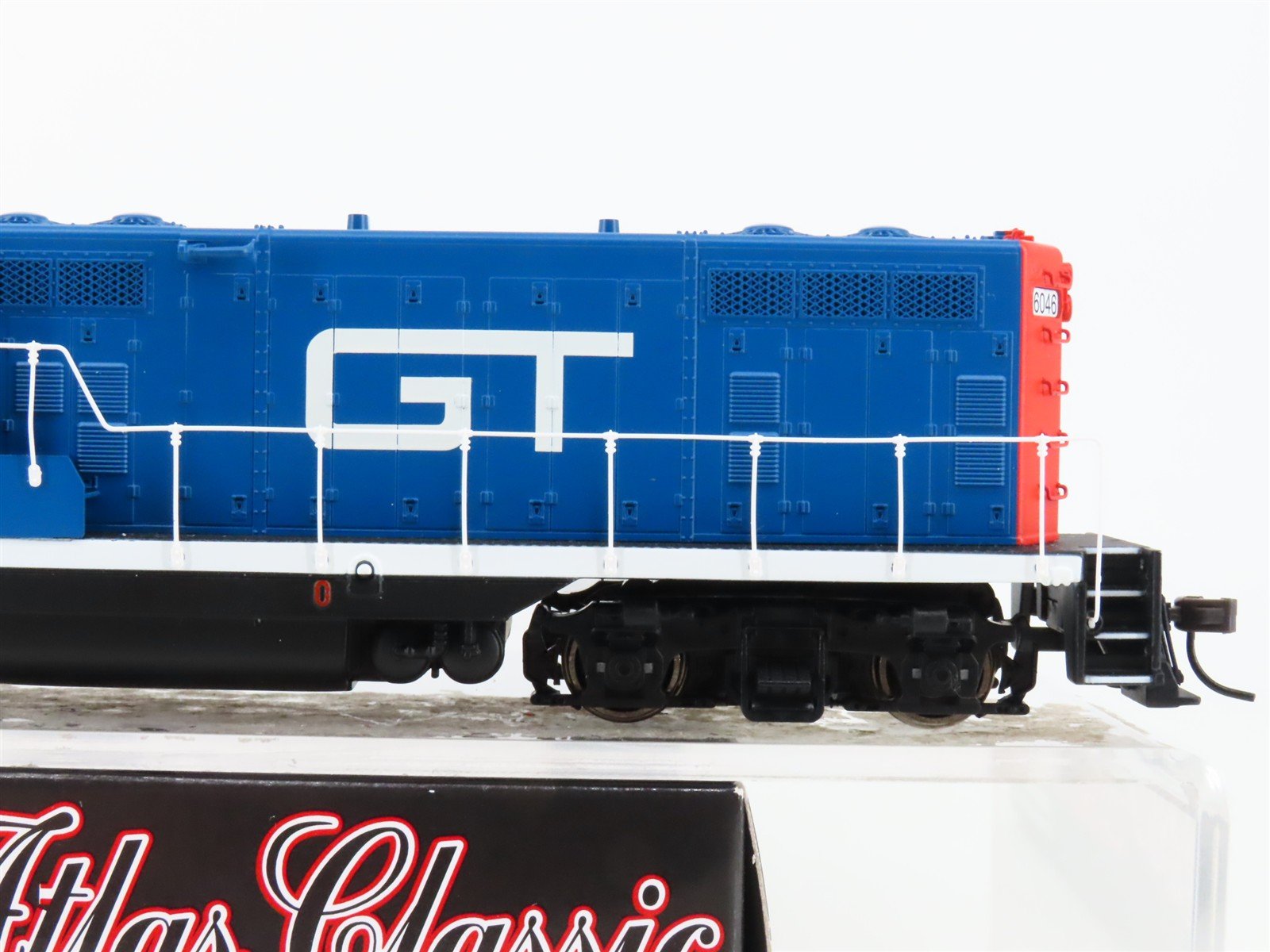 HO Scale Atlas Classic 8361 GTW Grand Trunk Western EMD GP7 Diesel #6046