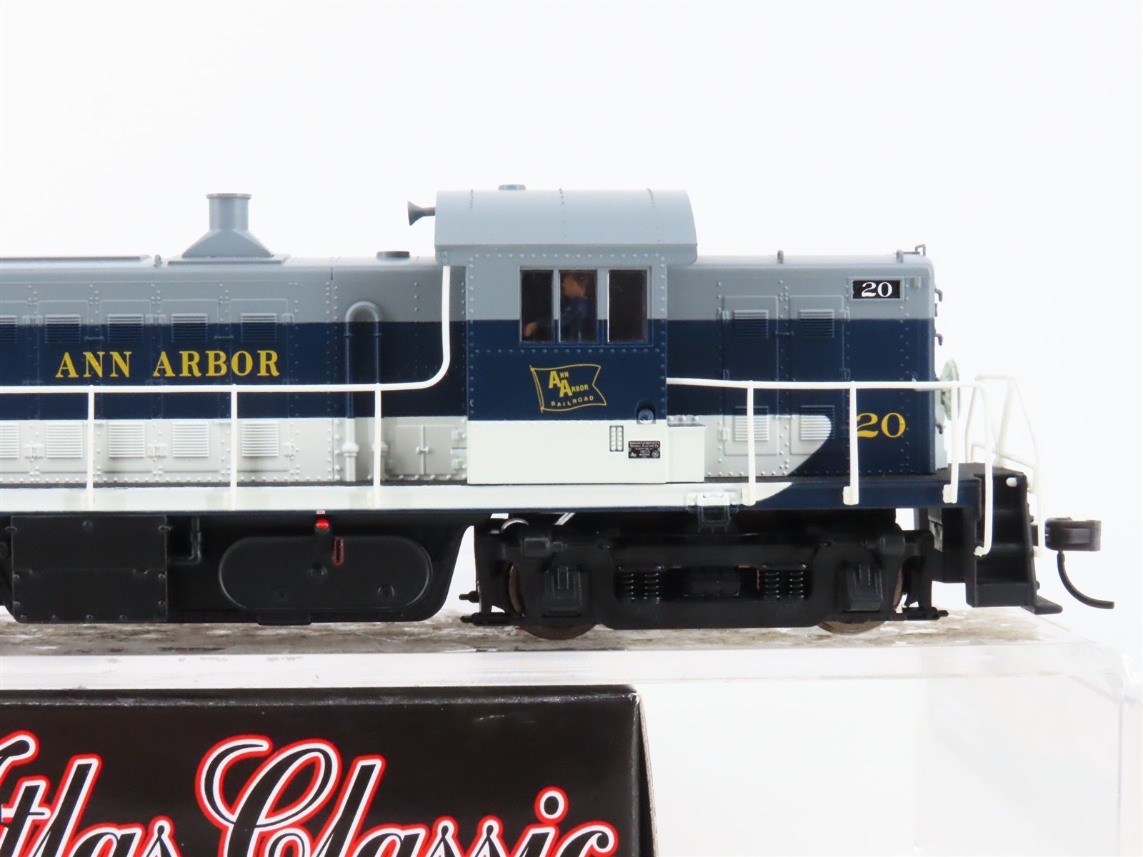 HO Scale Atlas Classic 7127 AA Ann Arbor ALCO RS-1 Diesel Locomotive #20