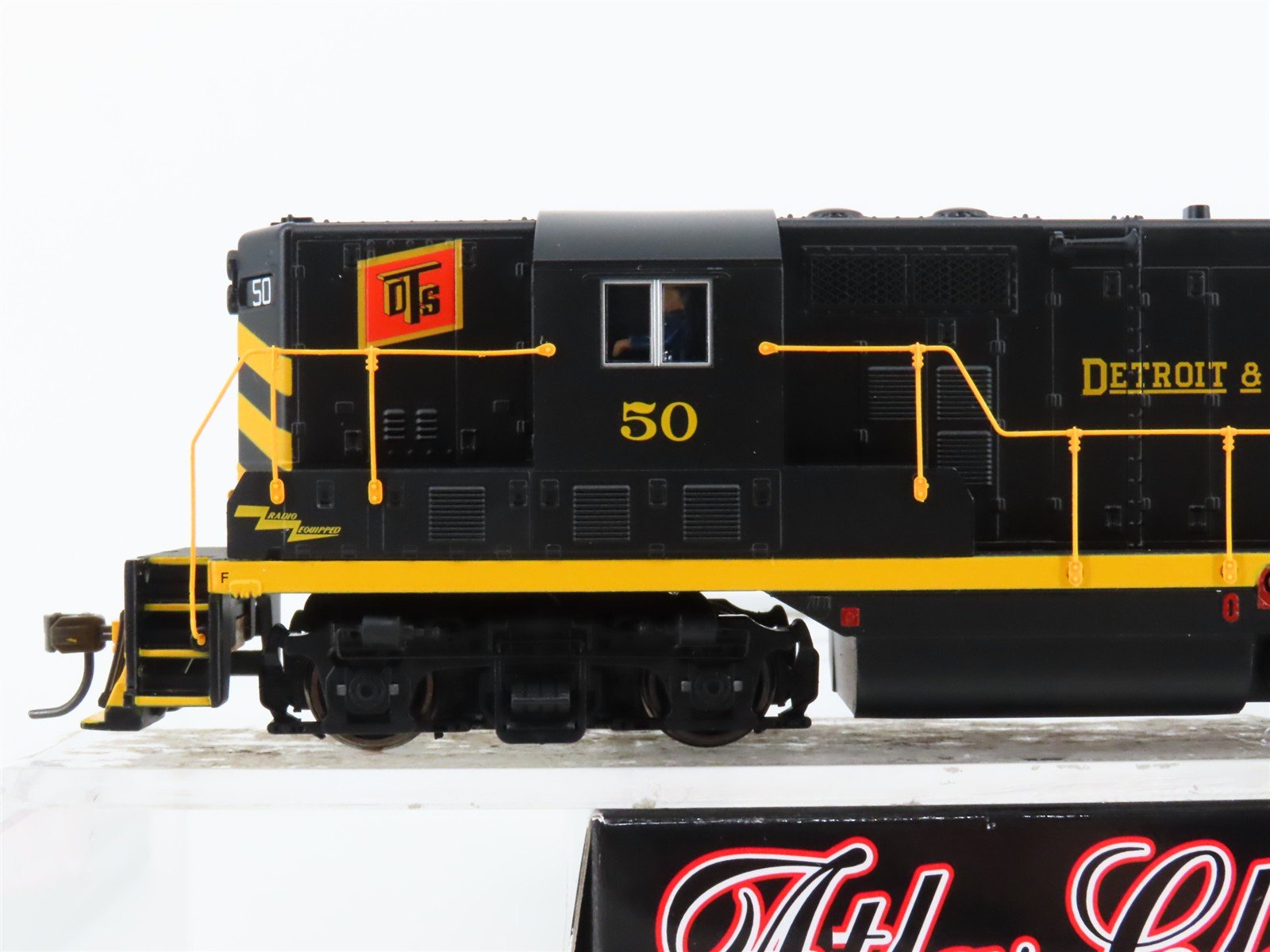 HO Scale Atlas Classic 20000220 DTS EMD GP7 Diesel Locomotive #50 - DCC Ready