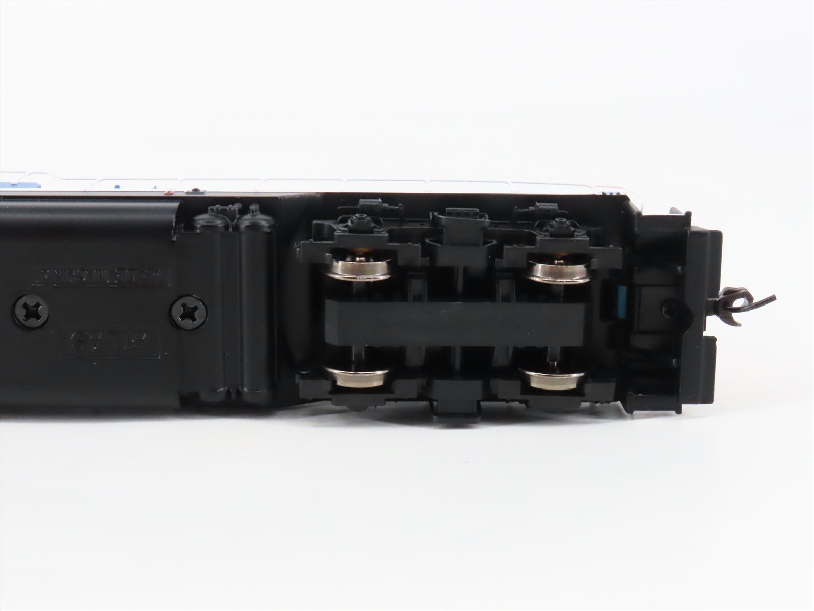 HO Scale Atlas Classic 8362 GTW Grand Trunk Western GP7 Diesel #6049 - DCC Ready
