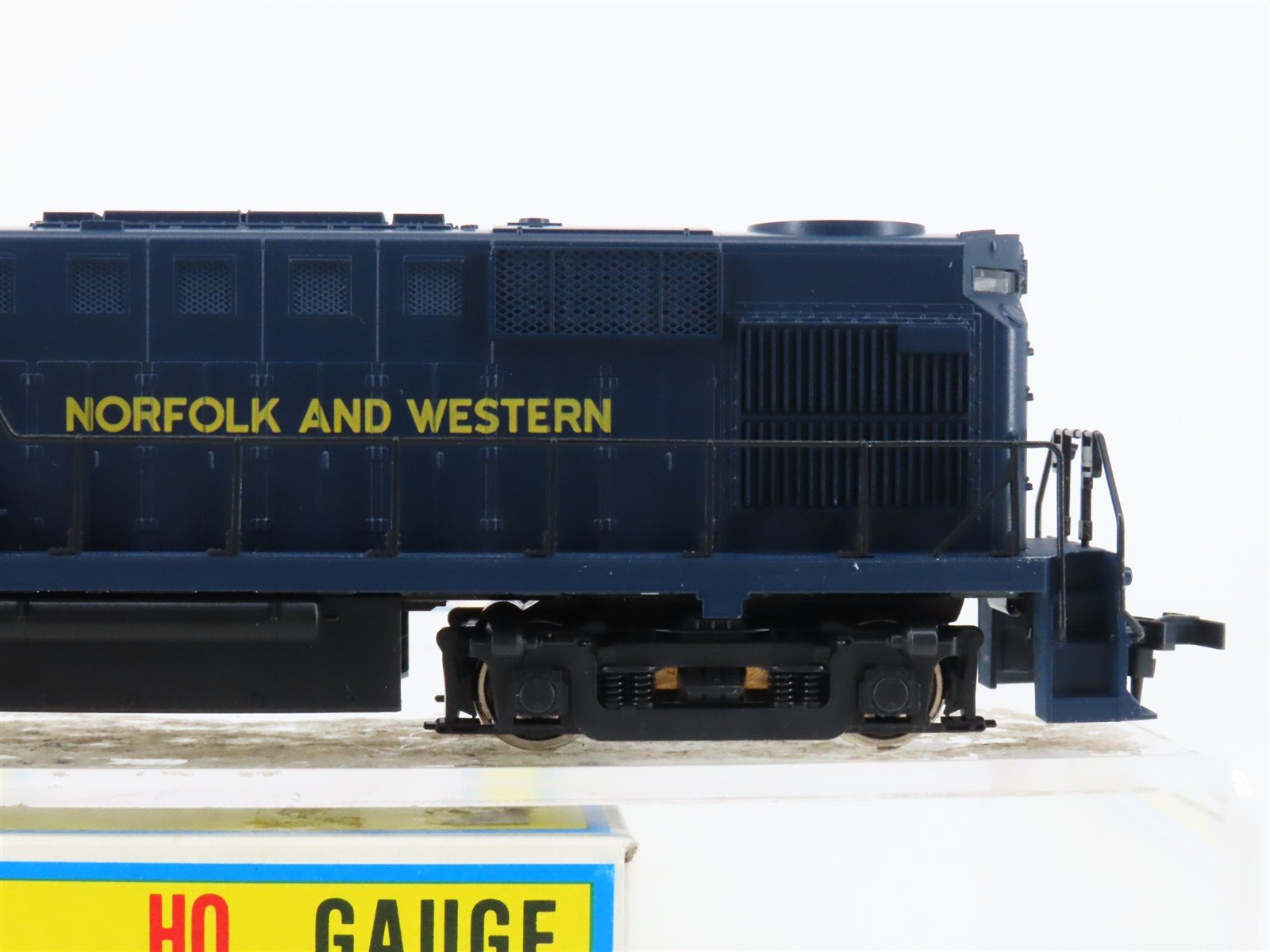 HO Scale Atlas/KATO 7092 N&W Norfolk & Western ALCO RS-11 Diesel Locomotive #345