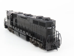 HO Scale Atlas 7060 Undecorated EMD GP38 Diesel Locomotive