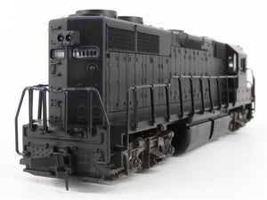 HO Scale Atlas 7060 Undecorated EMD GP38 Diesel Locomotive