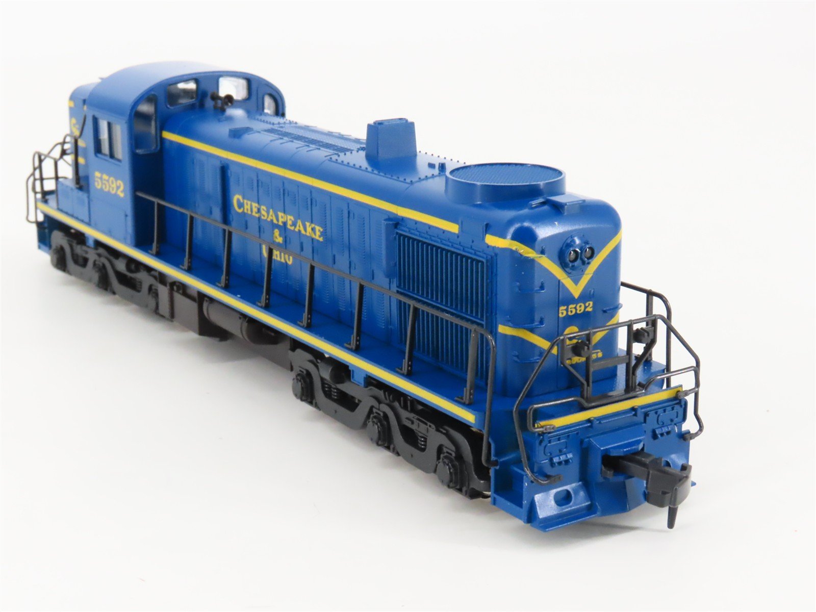 HO Scale Atlas/KATO 7082 C&O Chesapeake & Ohio ALCO RSD-4 Diesel #5592
