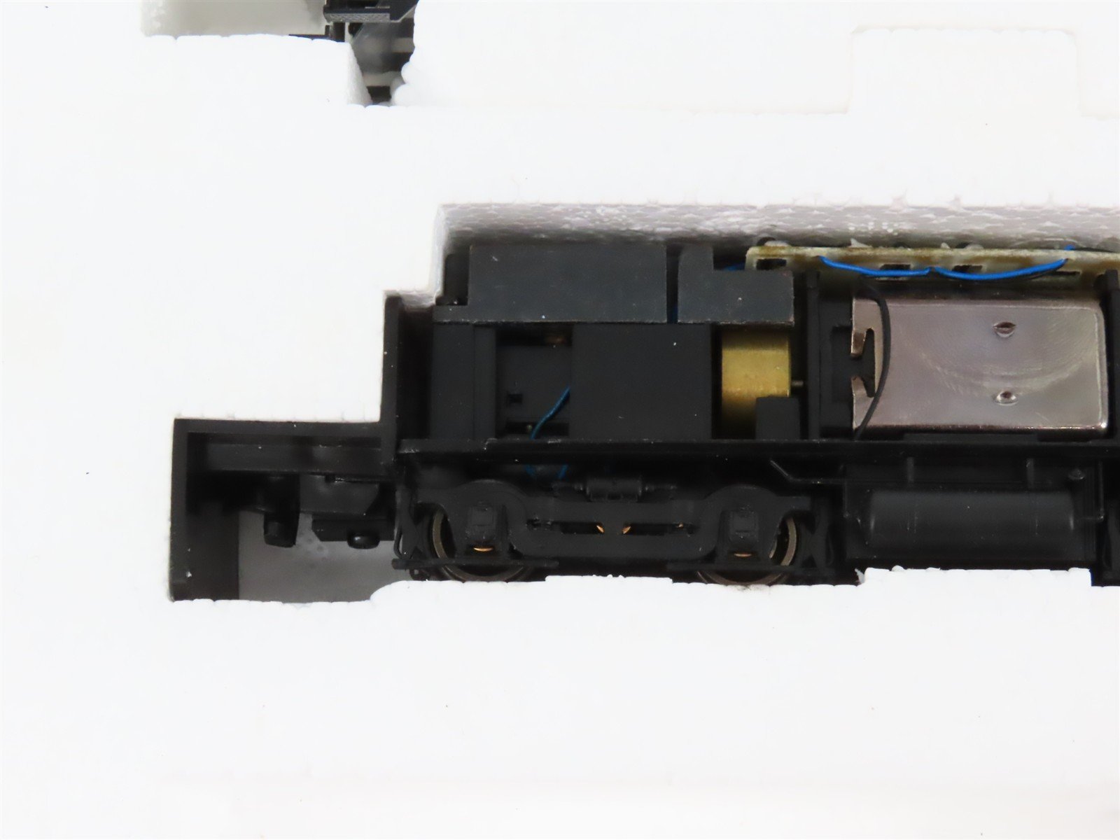 HO Proto 2000 96055 TH&B Toronto Hamilton & Buffalo EMD SW9 Diesel Switcher #58