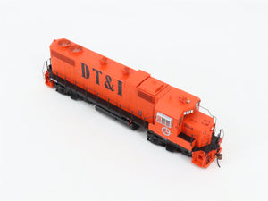 HO Athearn Genesis ATHG65413 DT&I EMD GP38-2 Ph. 1 Diesel #224 w/ DCC & Sound