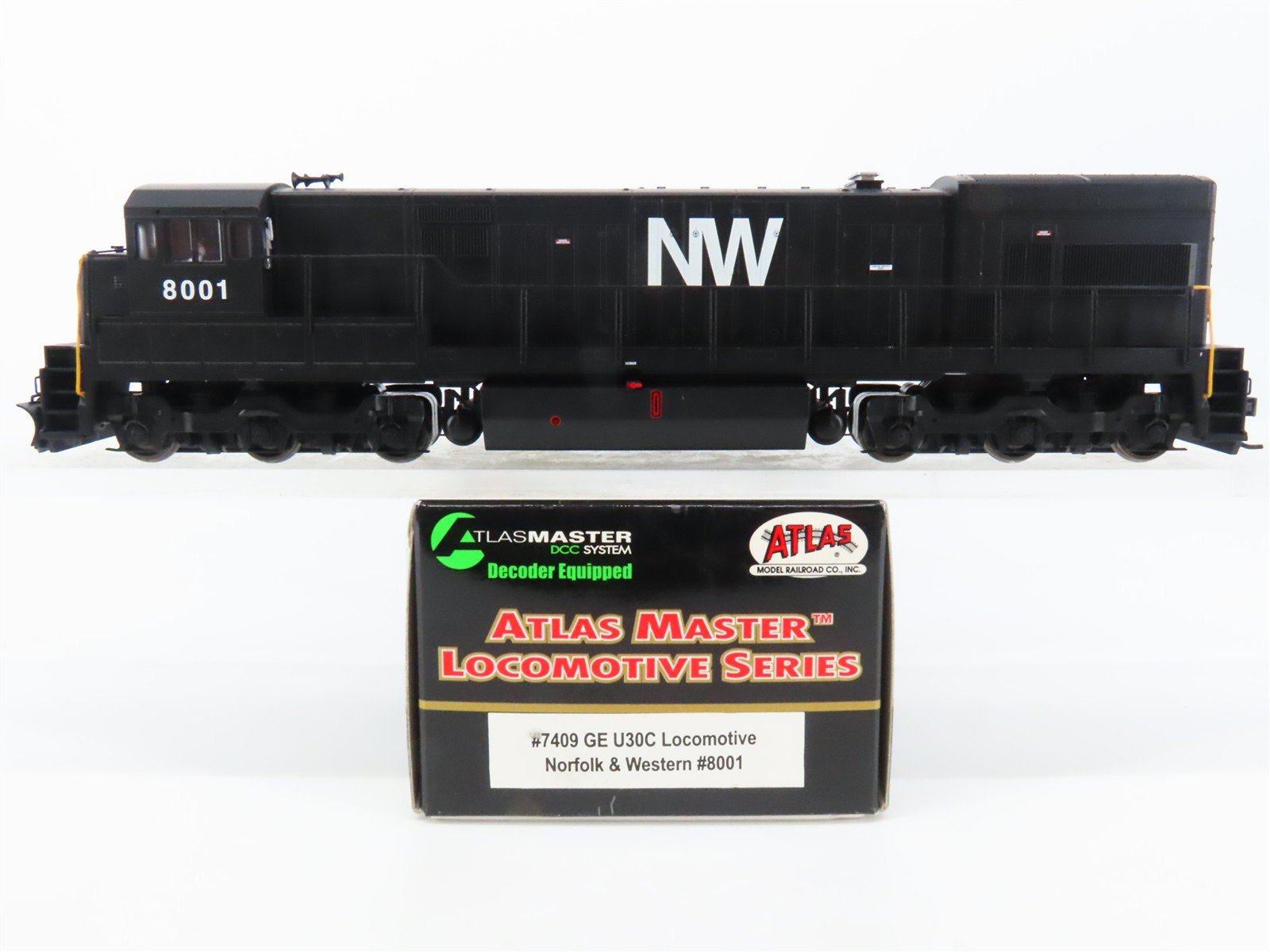 HO Scale Atlas Master 7409 N&W Norfolk & Western GE U30C Diesel #8001 w/ DCC