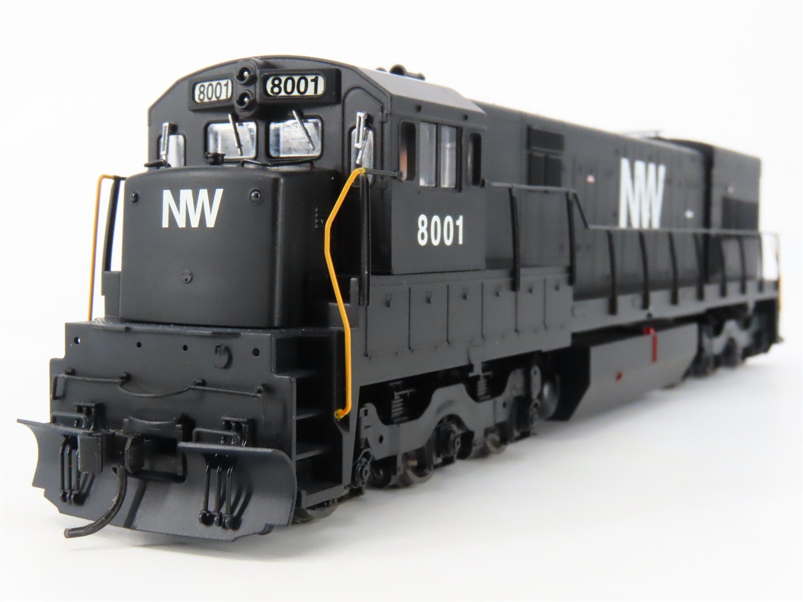 HO Scale Atlas Master 7409 N&W Norfolk & Western GE U30C Diesel #8001 w/ DCC
