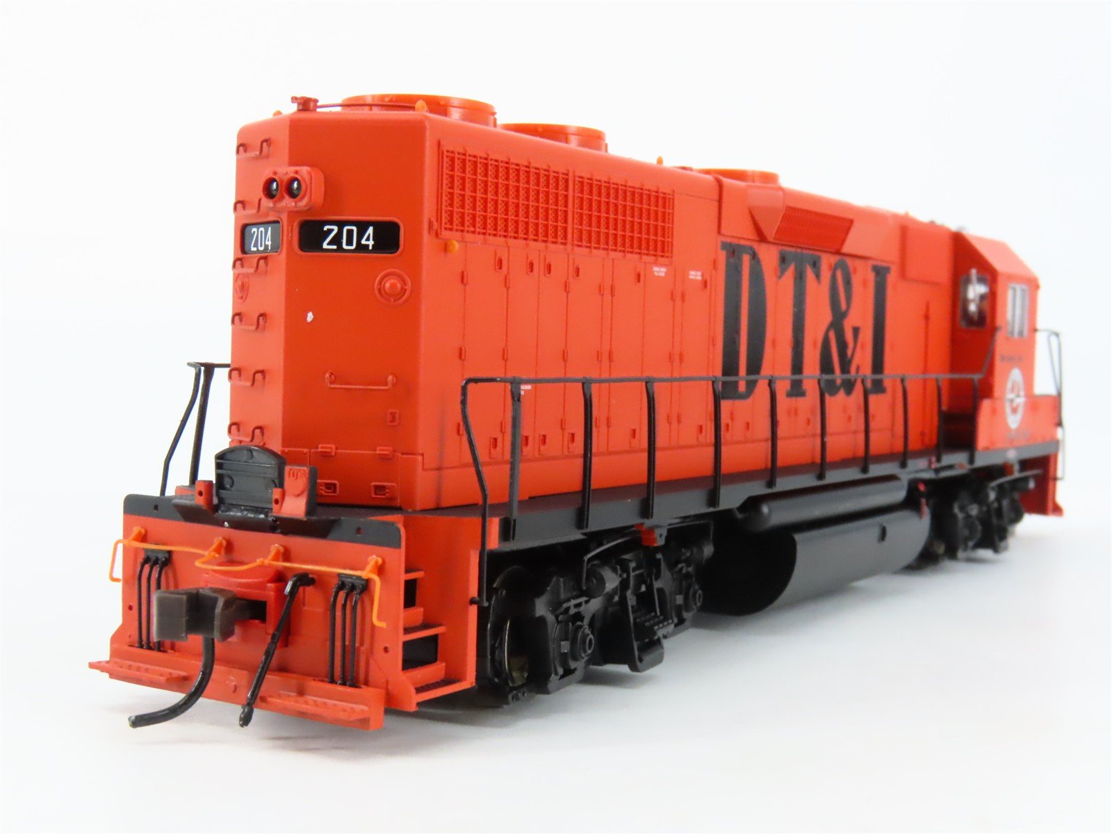 HO Scale Atlas Master 9105 DT&I Detroit Toledo & Ironton GP38 Diesel #204 w/ DCC