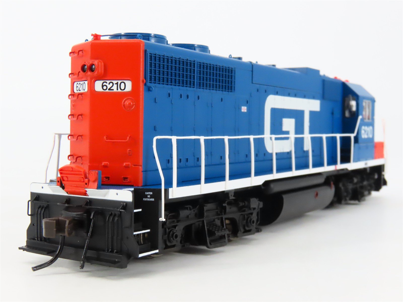 HO Scale Atlas Master 9760 GTW Grand Trunk Western EMD GP38 Diesel #6210 w/ DCC