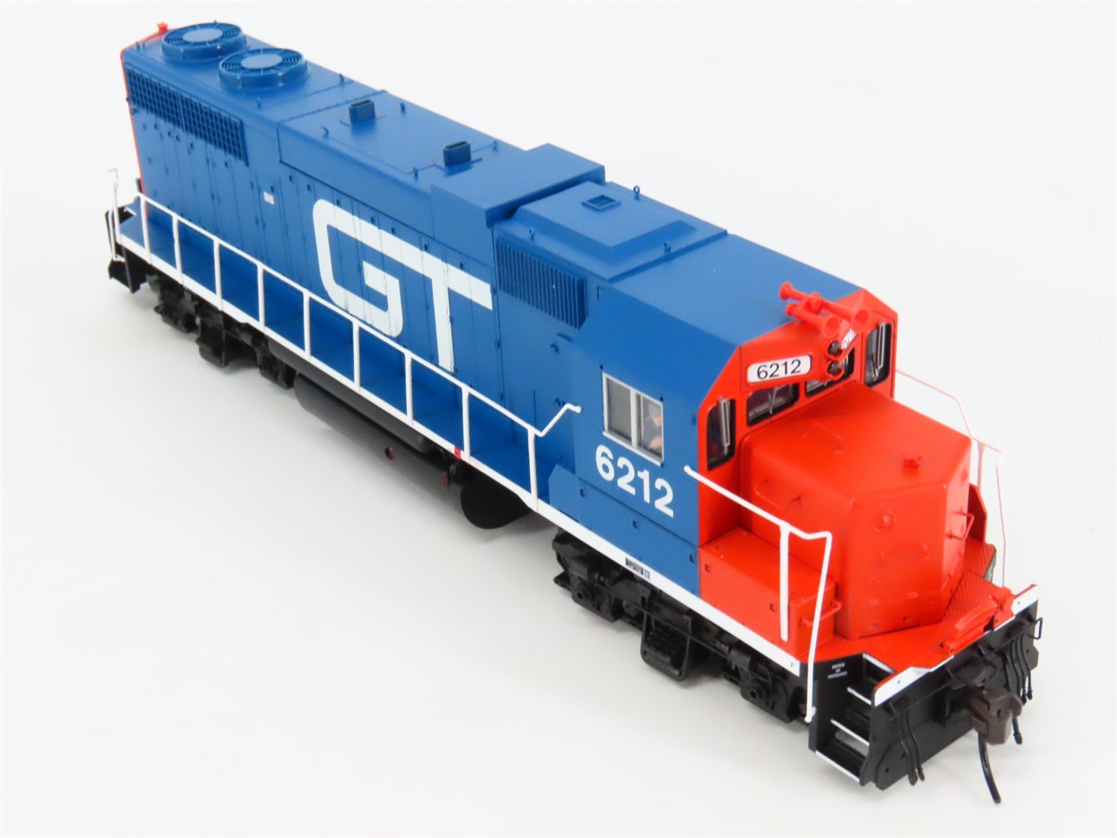 HO Scale Atlas Master 9761 GTW Grand Trunk Western EMD GP38 Diesel #6212 w/ DCC