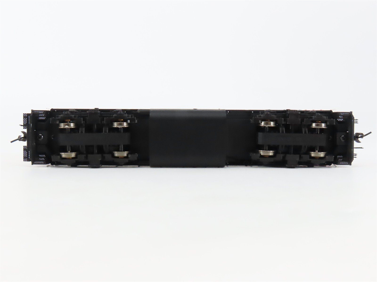 HO Scale Atlas Master 9761 GTW Grand Trunk Western EMD GP38 Diesel #6212 w/ DCC