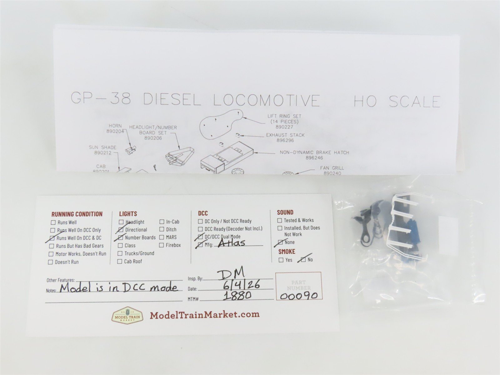 HO Scale Atlas Master 9761 GTW Grand Trunk Western EMD GP38 Diesel #6212 w/ DCC