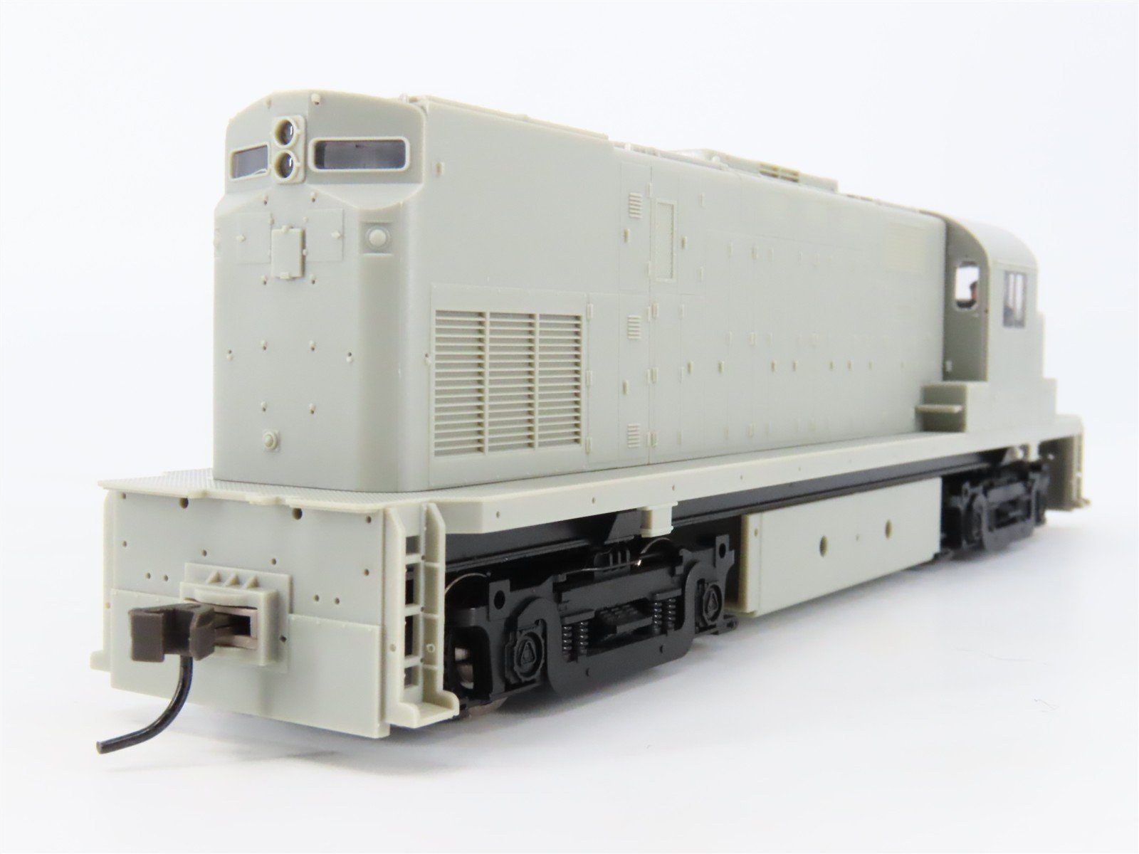 HO Scale Atlas Master Silver 10000004 Undecorated ALCO C420 Diesel - DCC Ready