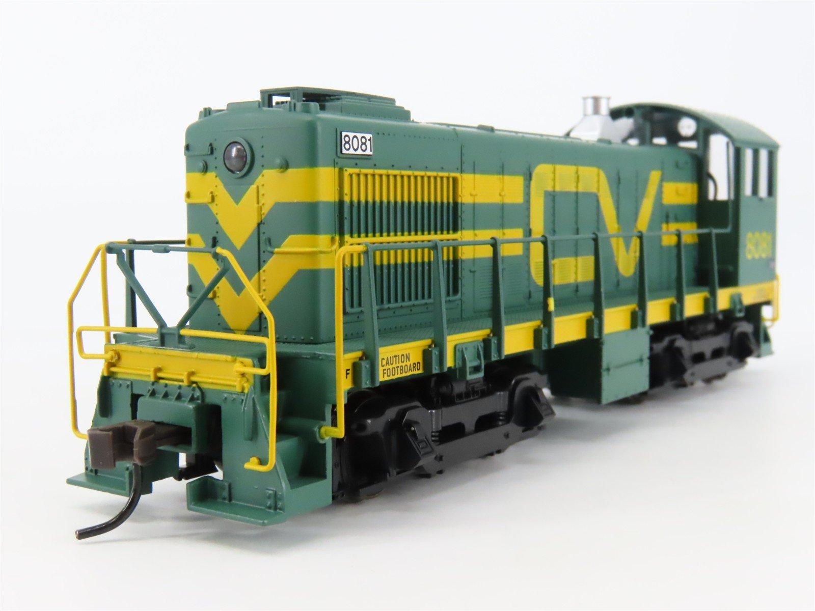 HO Scale Atlas 8755 CV Central Vermont ALCO S-4 Diesel Switcher Locomotive #8081