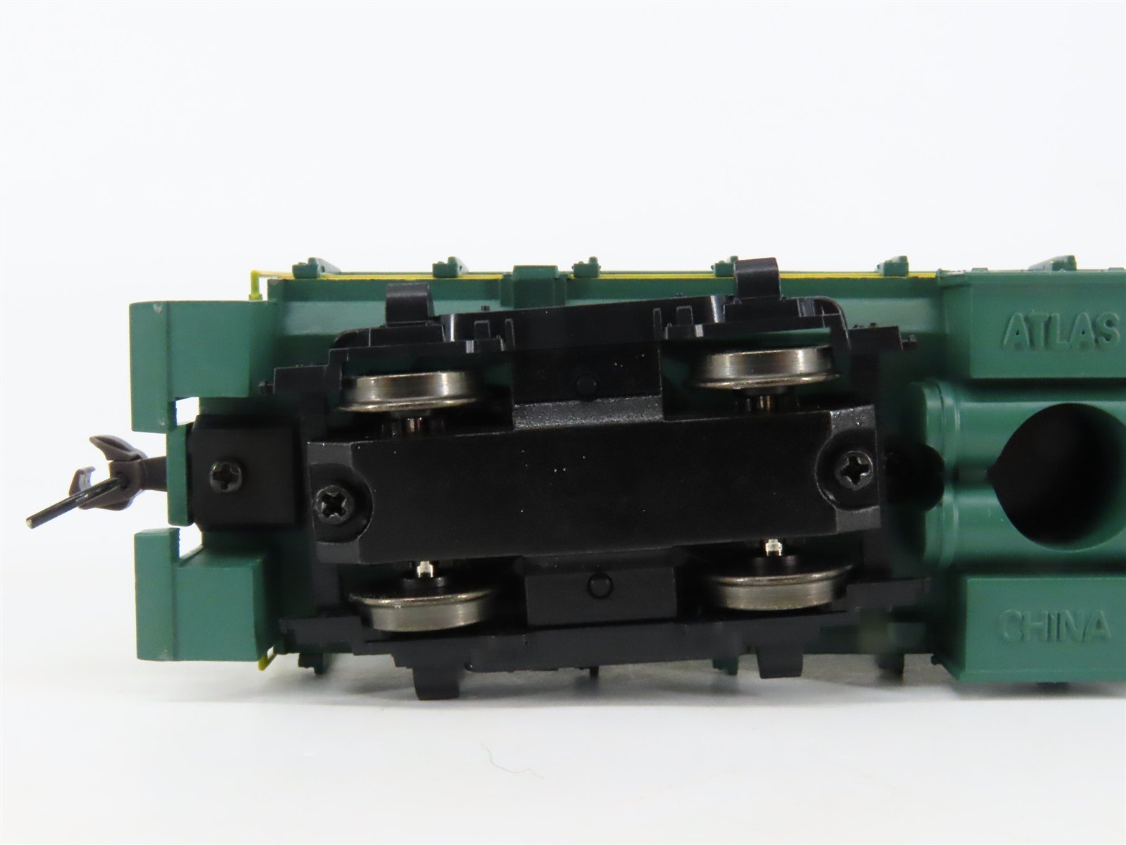HO Scale Atlas 8755 CV Central Vermont ALCO S-4 Diesel Switcher Locomotive #8081