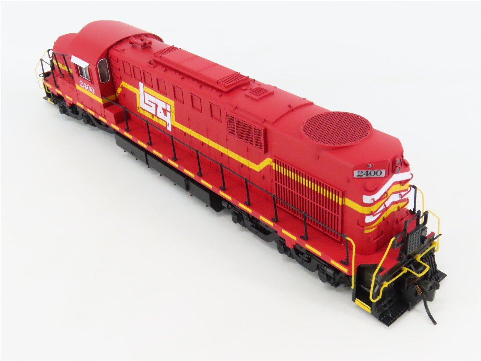 HO Scale Broadway Limited BLI 1318 LS&I ALCO RSD-15 Diesel #2400 w/ DCC & Sound
