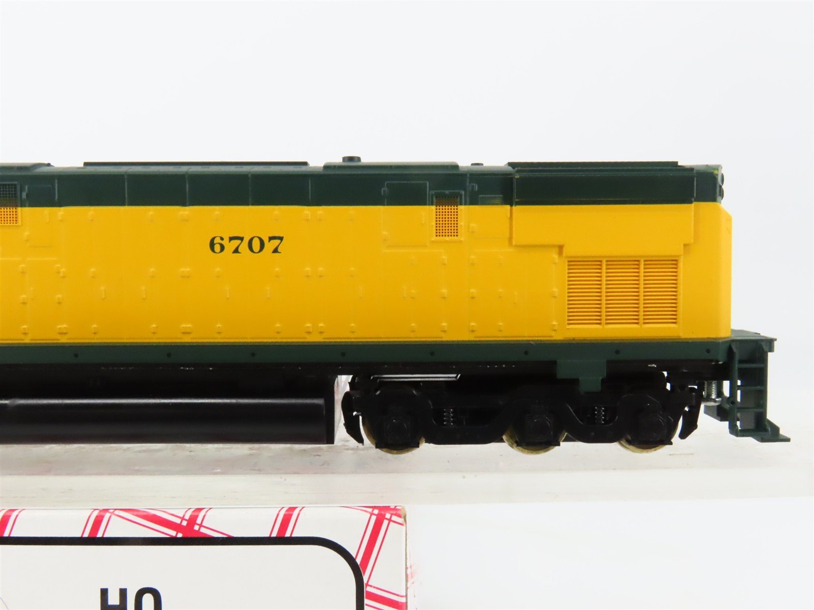 HO Stewart 6254 CNW Chicago & North Western ALCO C628 Diesel #6707 - DCC Ready