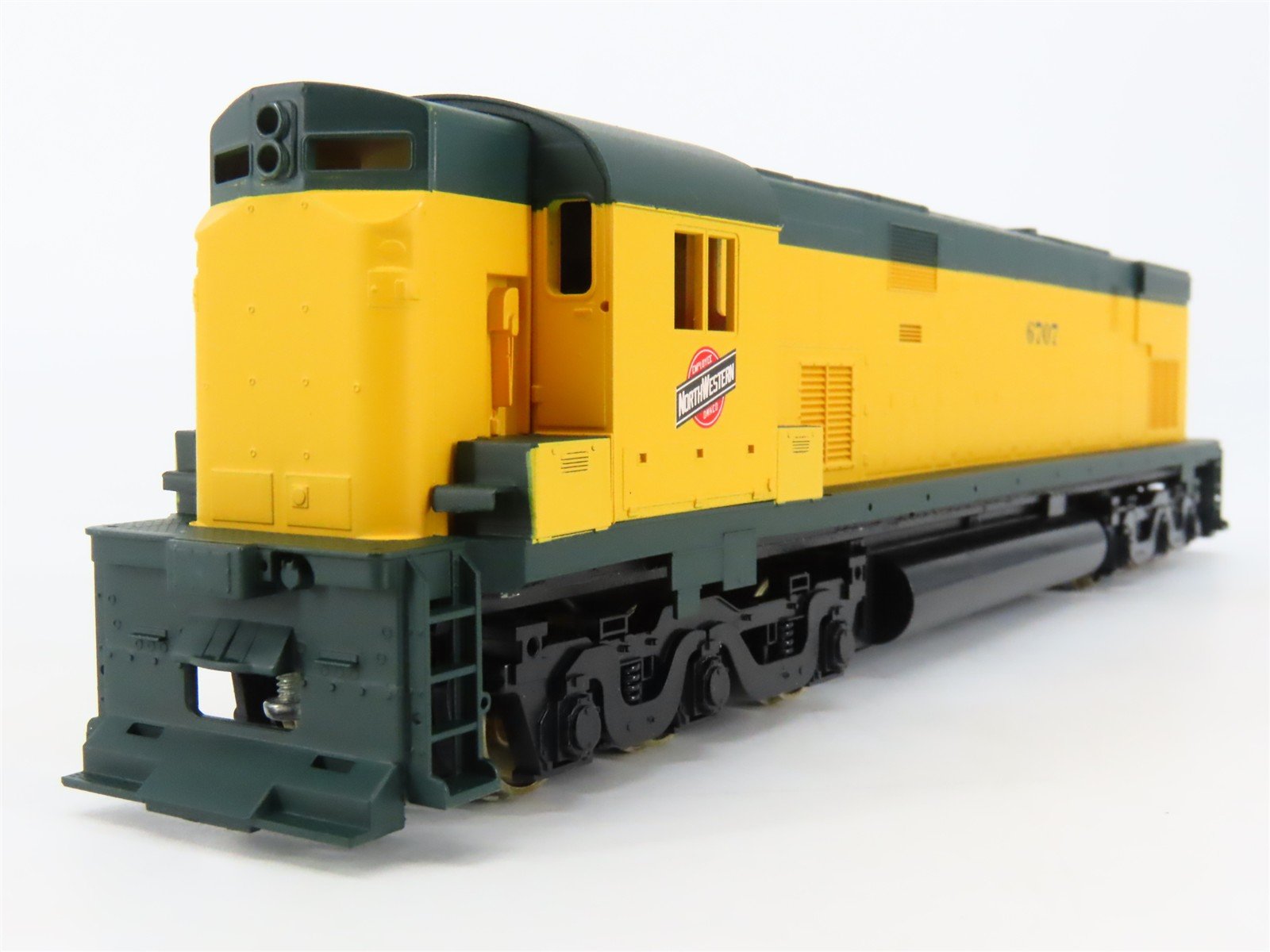 HO Stewart 6254 CNW Chicago & North Western ALCO C628 Diesel #6707 - DCC Ready
