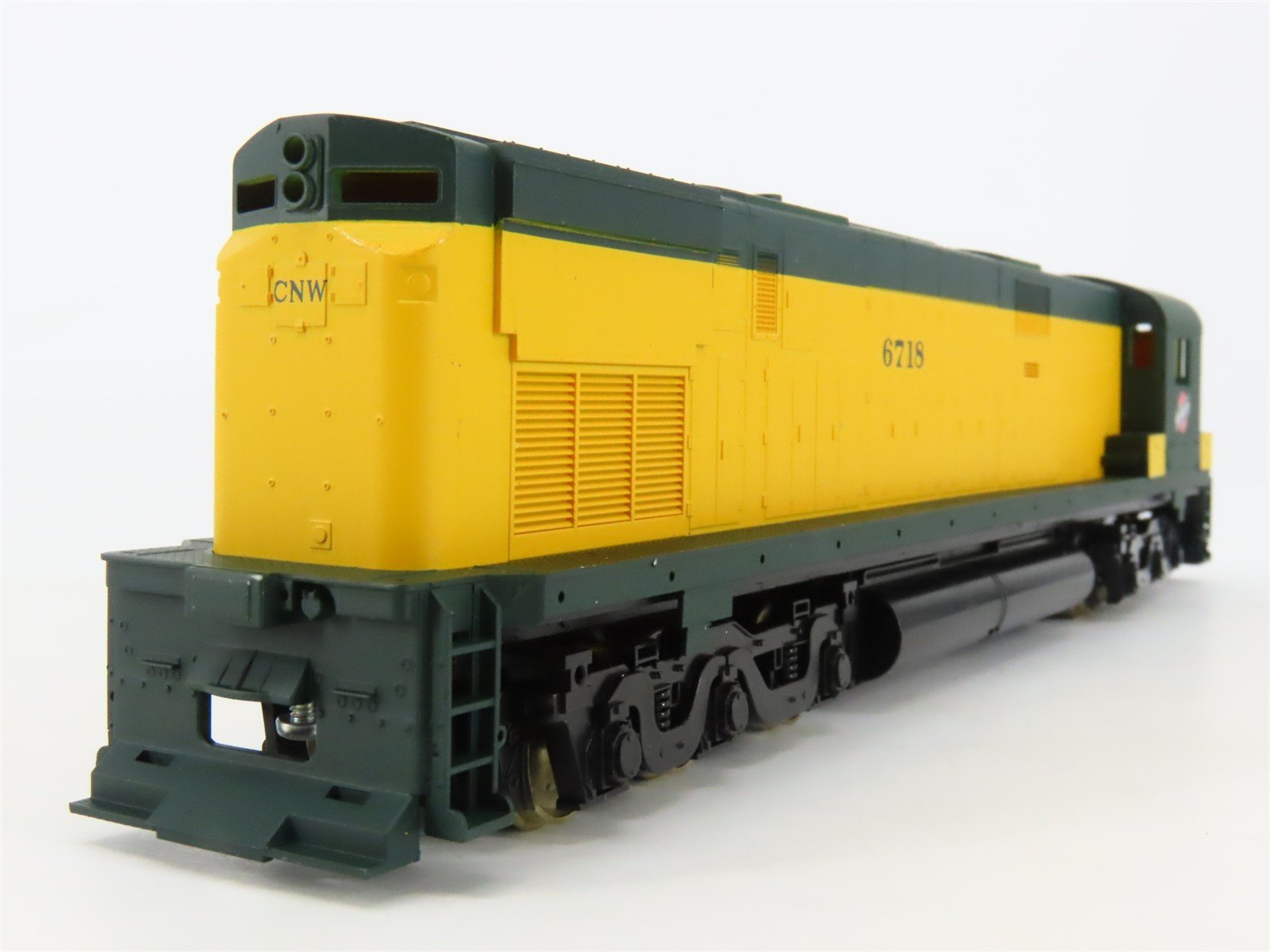 HO Stewart 6261 CNW Chicago & North Western ALCO C628 Diesel #6718 - DCC Ready