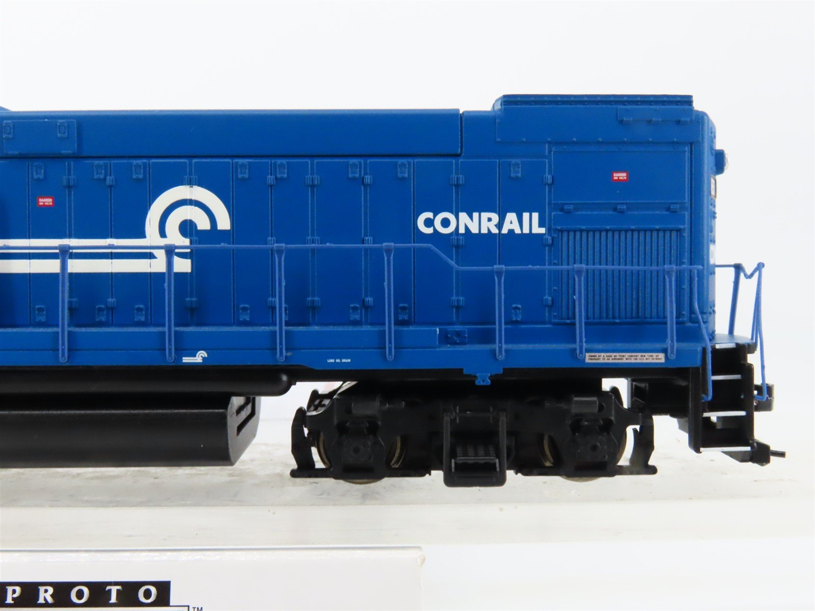 HO Scale Proto 1000 920-35080 CR Conrail EMD GP15-1 Diesel #1651 - DCC Ready