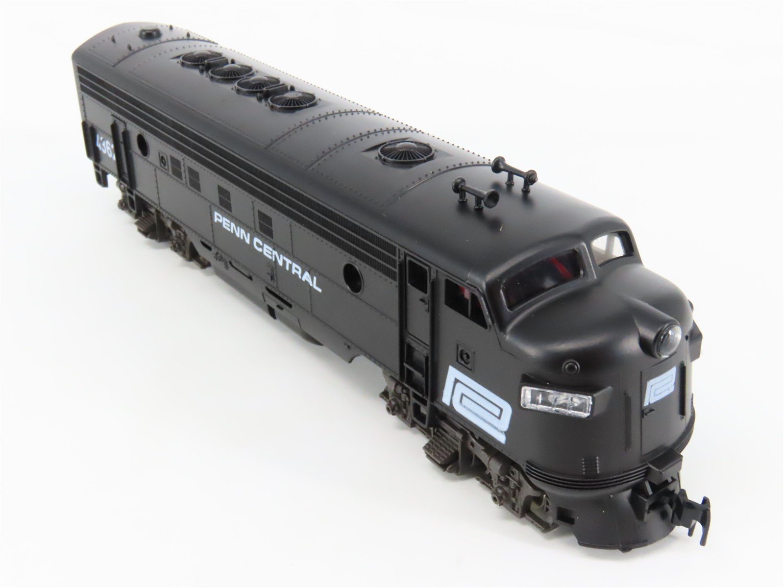 HO Scale Atlas 7047 PC Penn Central EMD FP7 Diesel Locomotive #4362