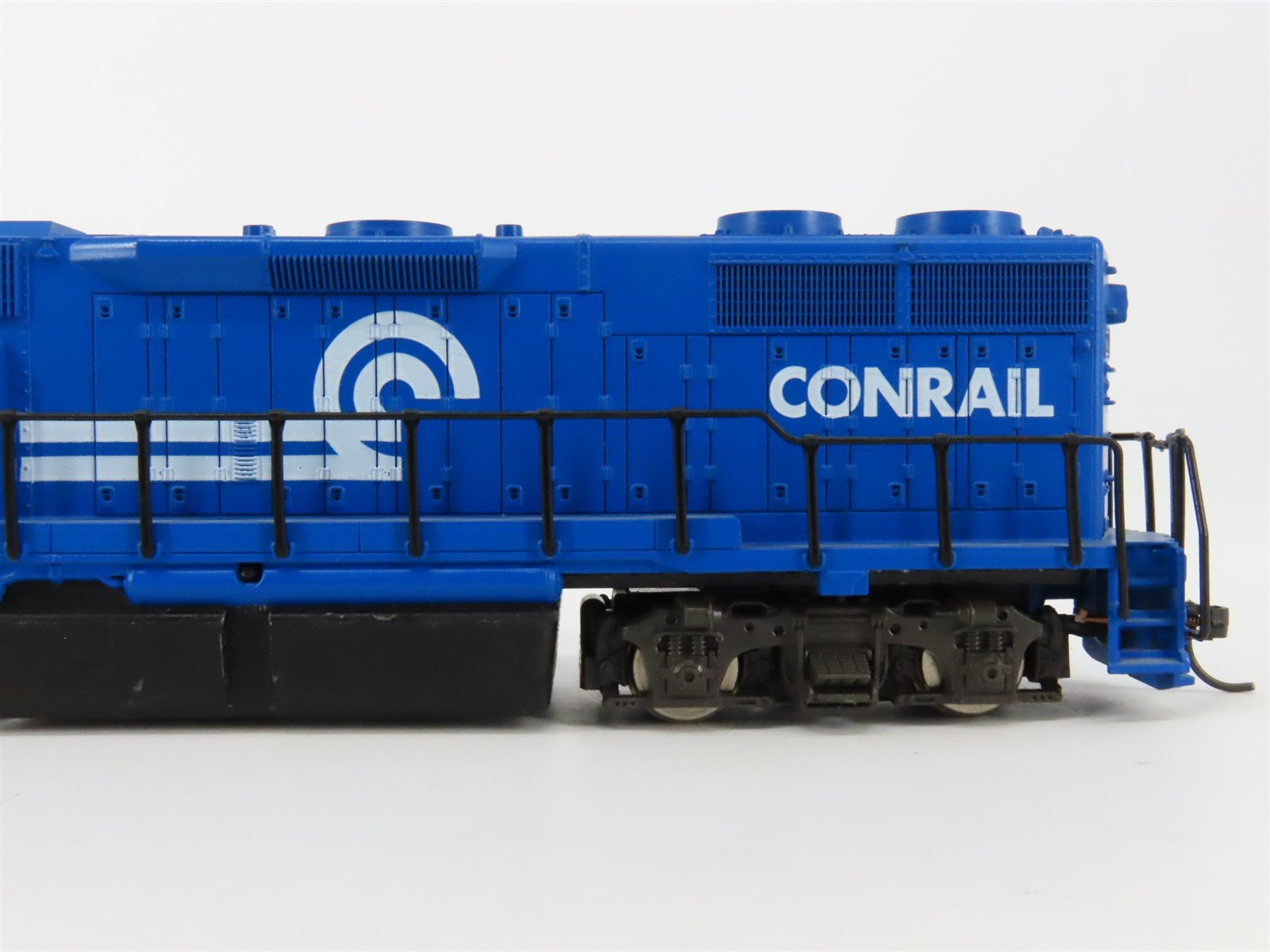 HO Scale Atlas CR Conrail EMD GP38 Diesel Locomotive #7658