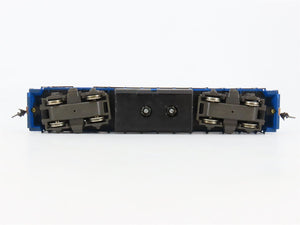 HO Scale Atlas CR Conrail EMD GP38 Diesel Locomotive #7658