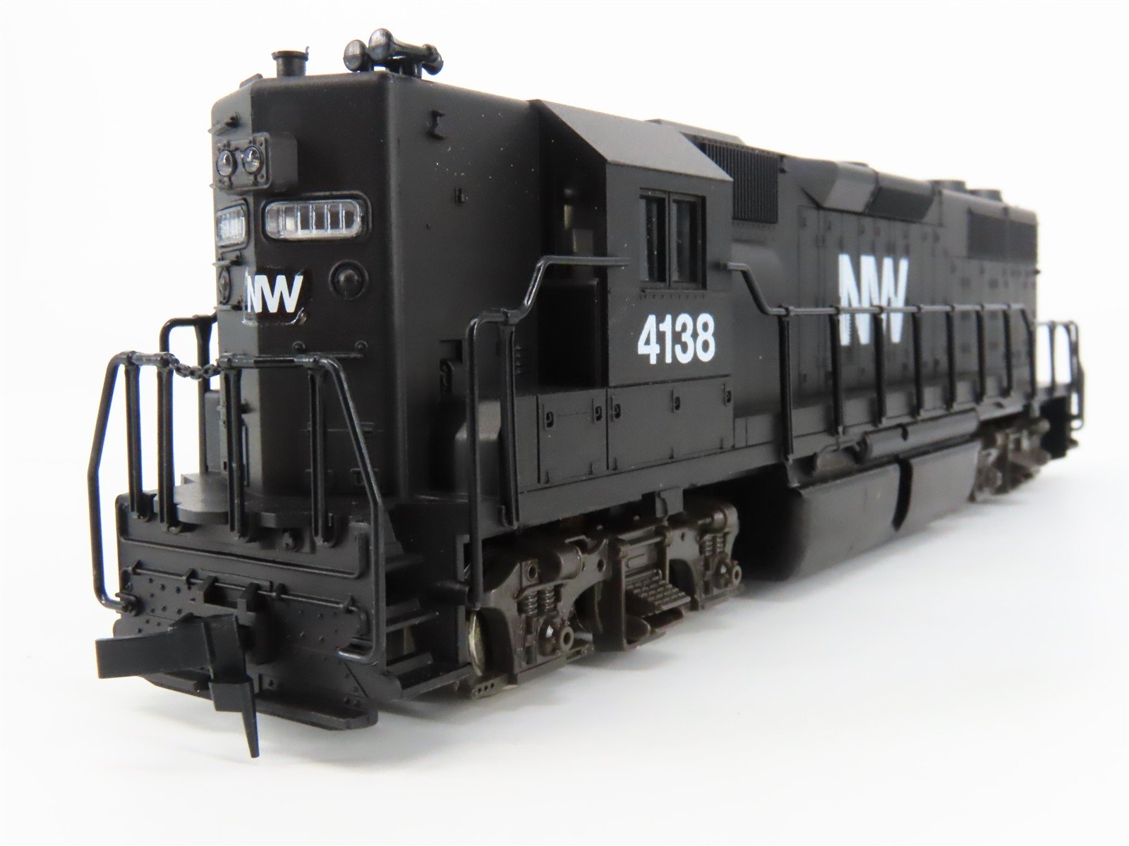 HO Scale Atlas 7024 N&W Norfolk & Western EMD GP38 Diesel Locomotive #4138
