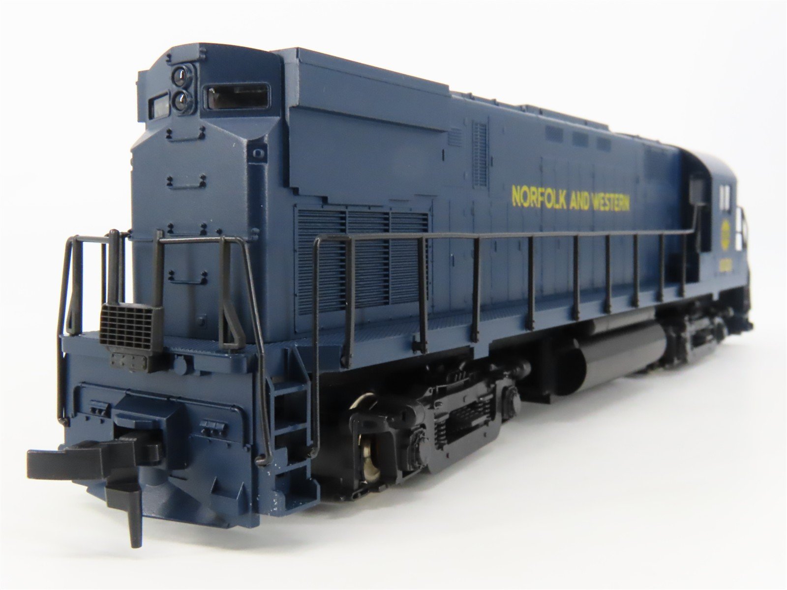 HO Scale Atlas/KATO 8036 N&W Norfolk & Western ALCO C425 Diesel Locomotive #1003