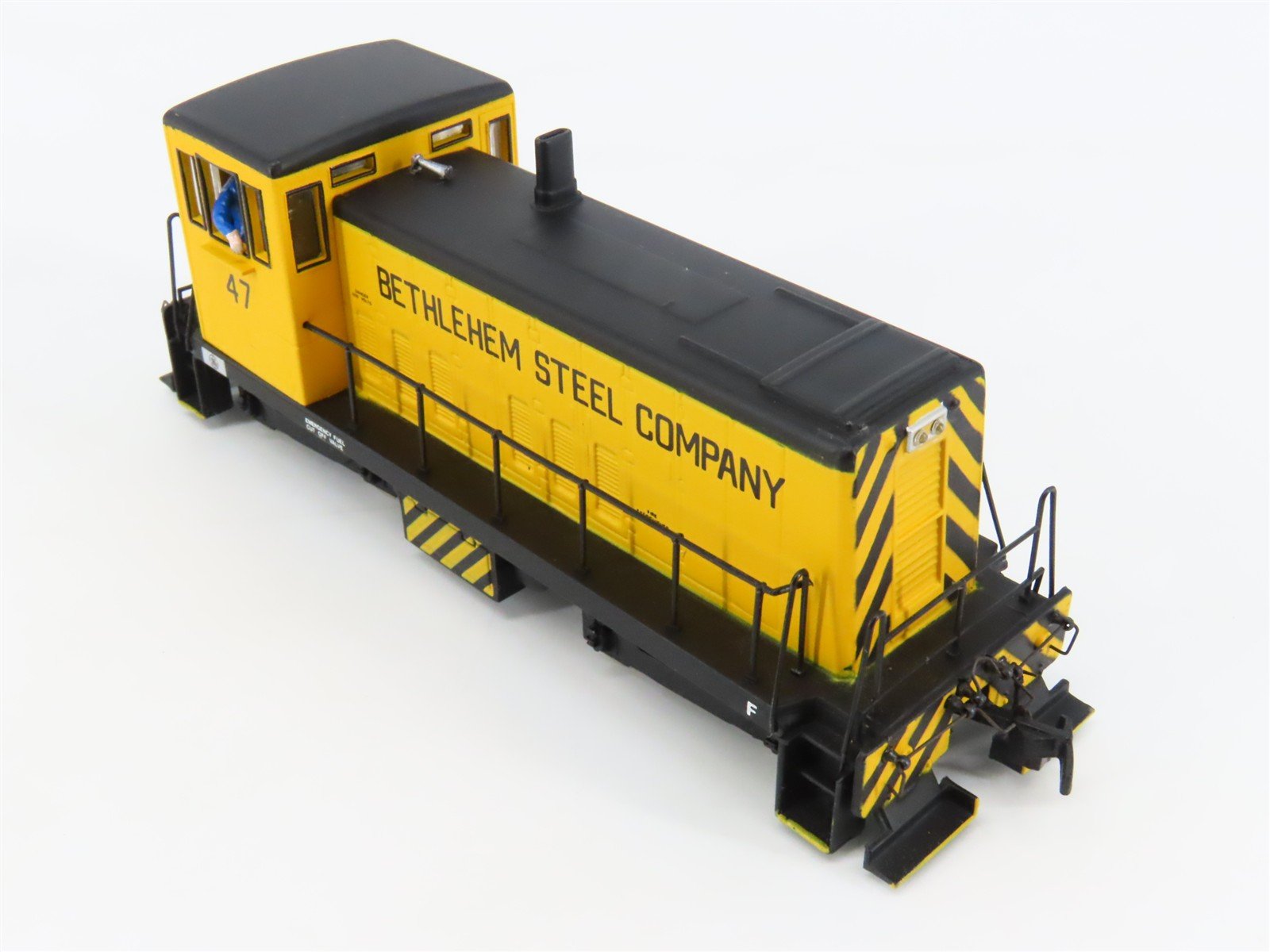 HO Scale Bachmann Spectrum 81106 Bethlehem Steel GE 70-Ton Diesel Switcher #47