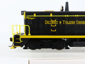 HO Scale Broadway Limited BLI 6745 DTS EMD SW7 Diesel Switcher #117 - Paragon4