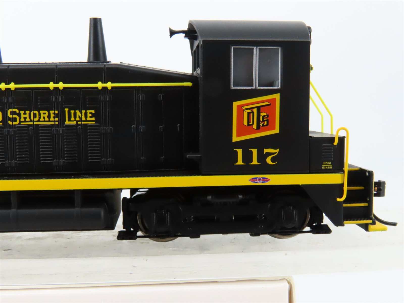HO Scale Broadway Limited BLI 6745 DTS EMD SW7 Diesel Switcher #117 - Paragon4