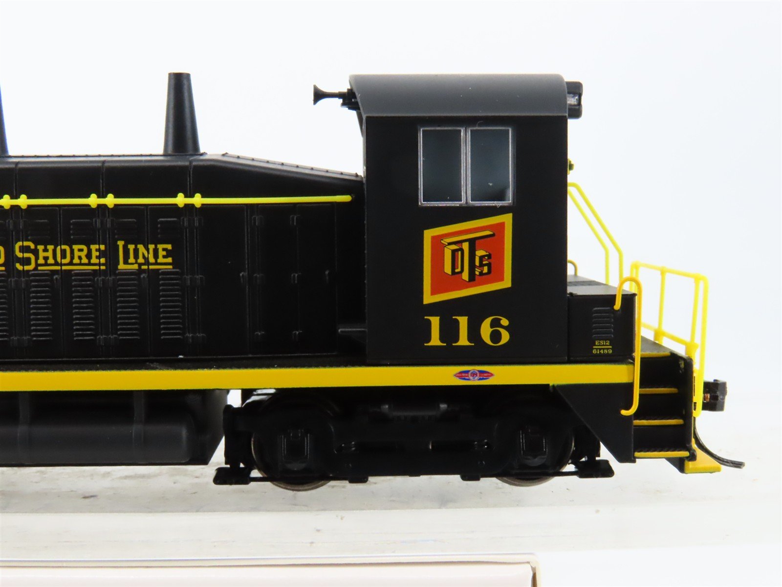 HO Scale Broadway Limited BLI 6744 DTS EMD SW7 Diesel Switcher #116 - Paragon4