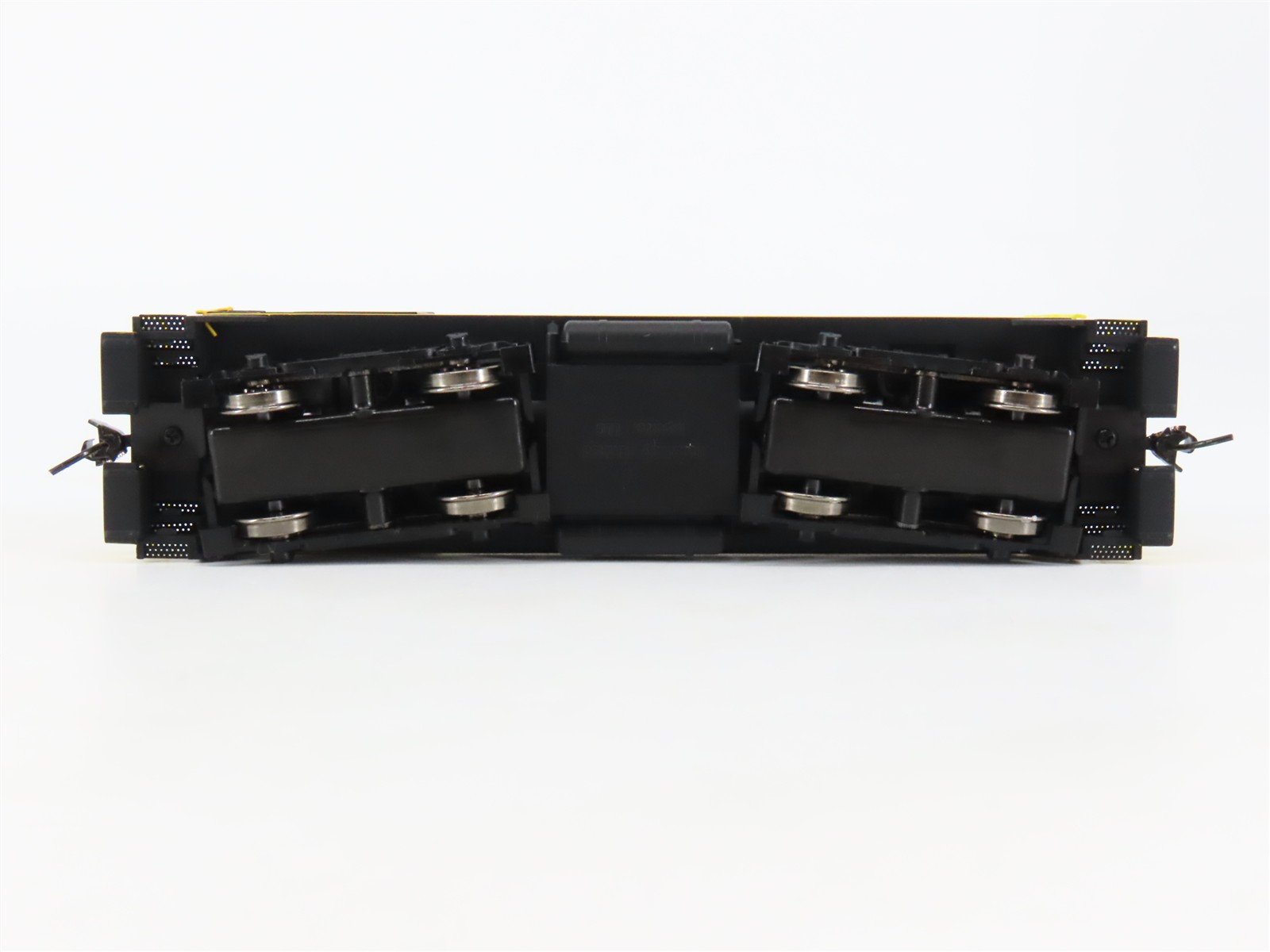 HO Scale Broadway Limited BLI 6744 DTS EMD SW7 Diesel Switcher #116 - Paragon4