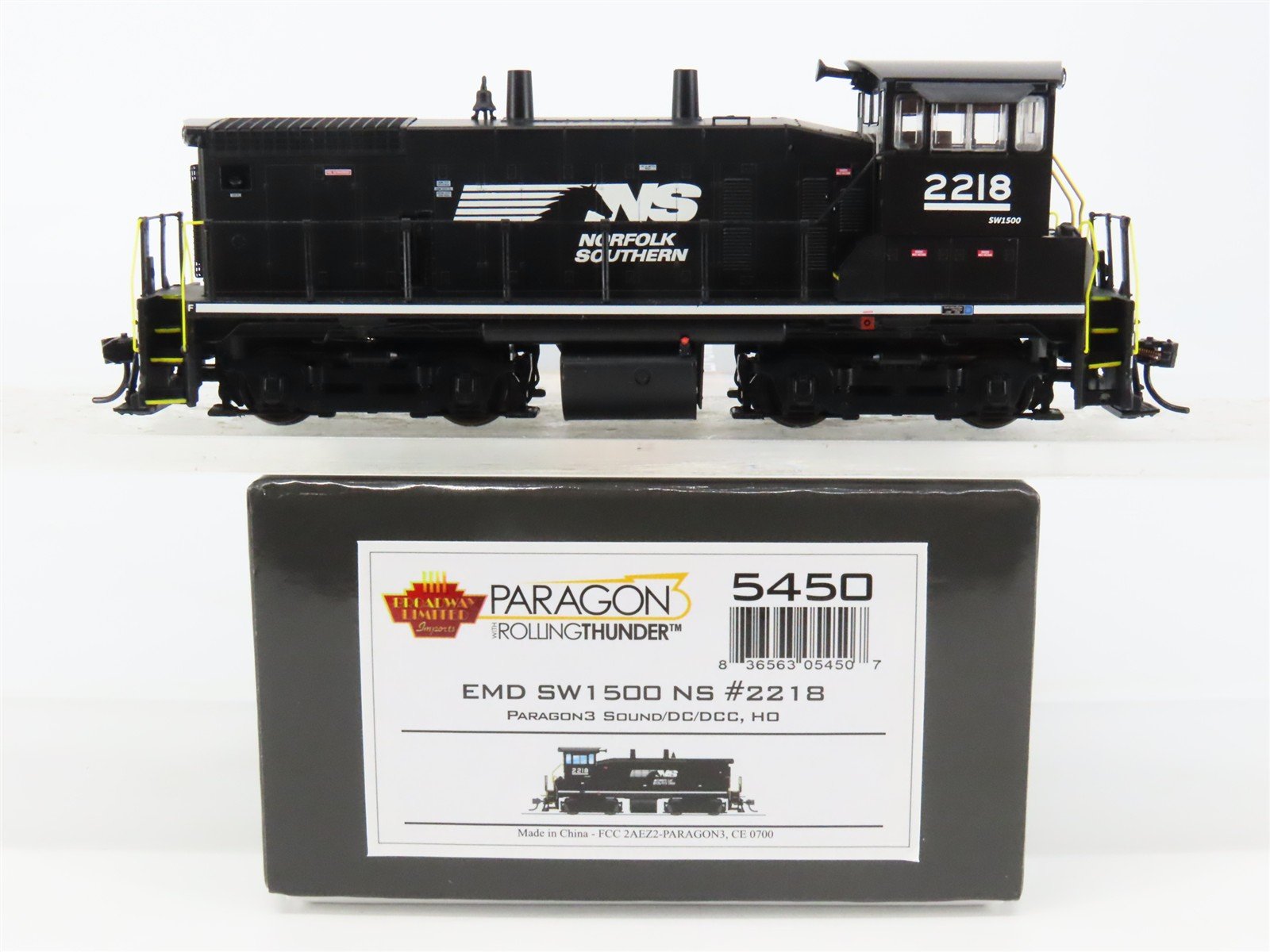 HO Broadway Limited BLI 5450 NS Norfolk Southern SW1500 Diesel #2218 - Paragon3