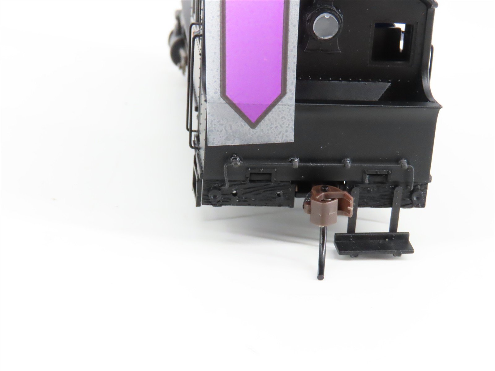 HO Scale Bachmann Spectrum 81801 Unlettered 0-6-0ST Saddle Tank Steam Locomotive