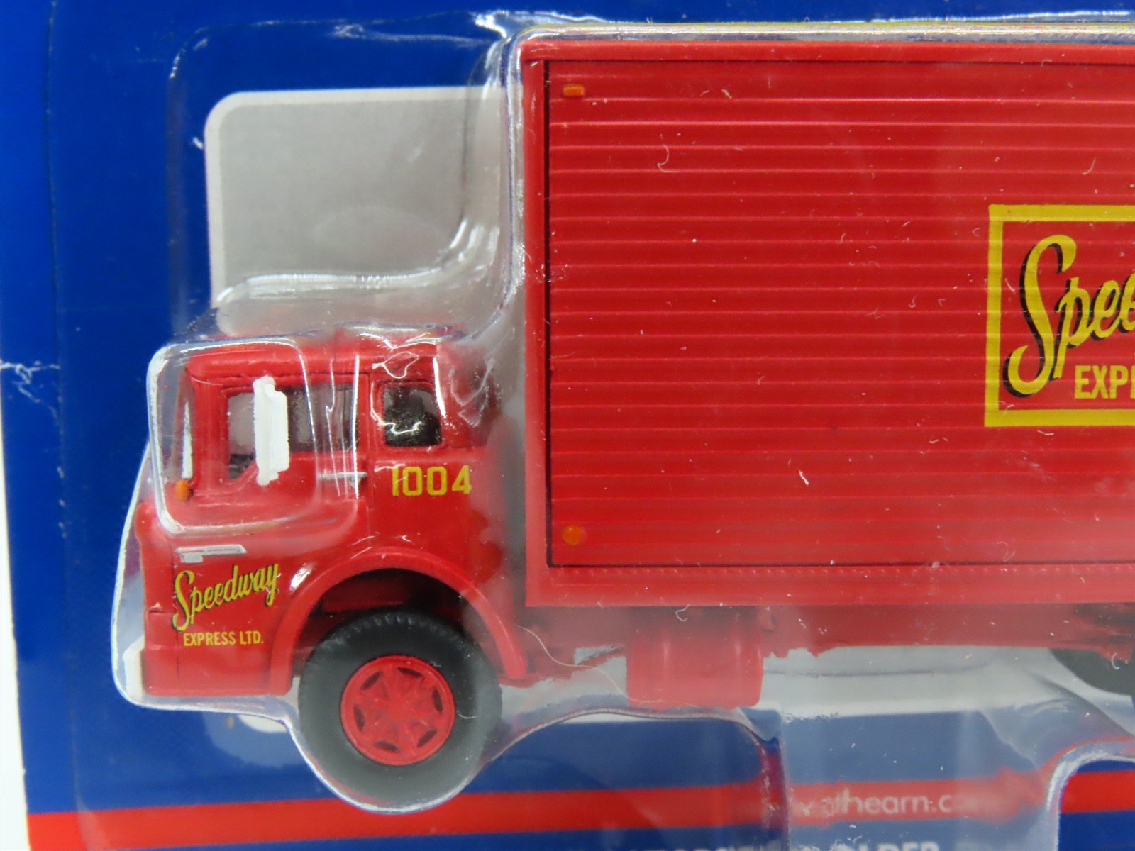HO 1/87 Scale Athearn 27645 Speedway Express Ford C-Series Box Truck - SEALED