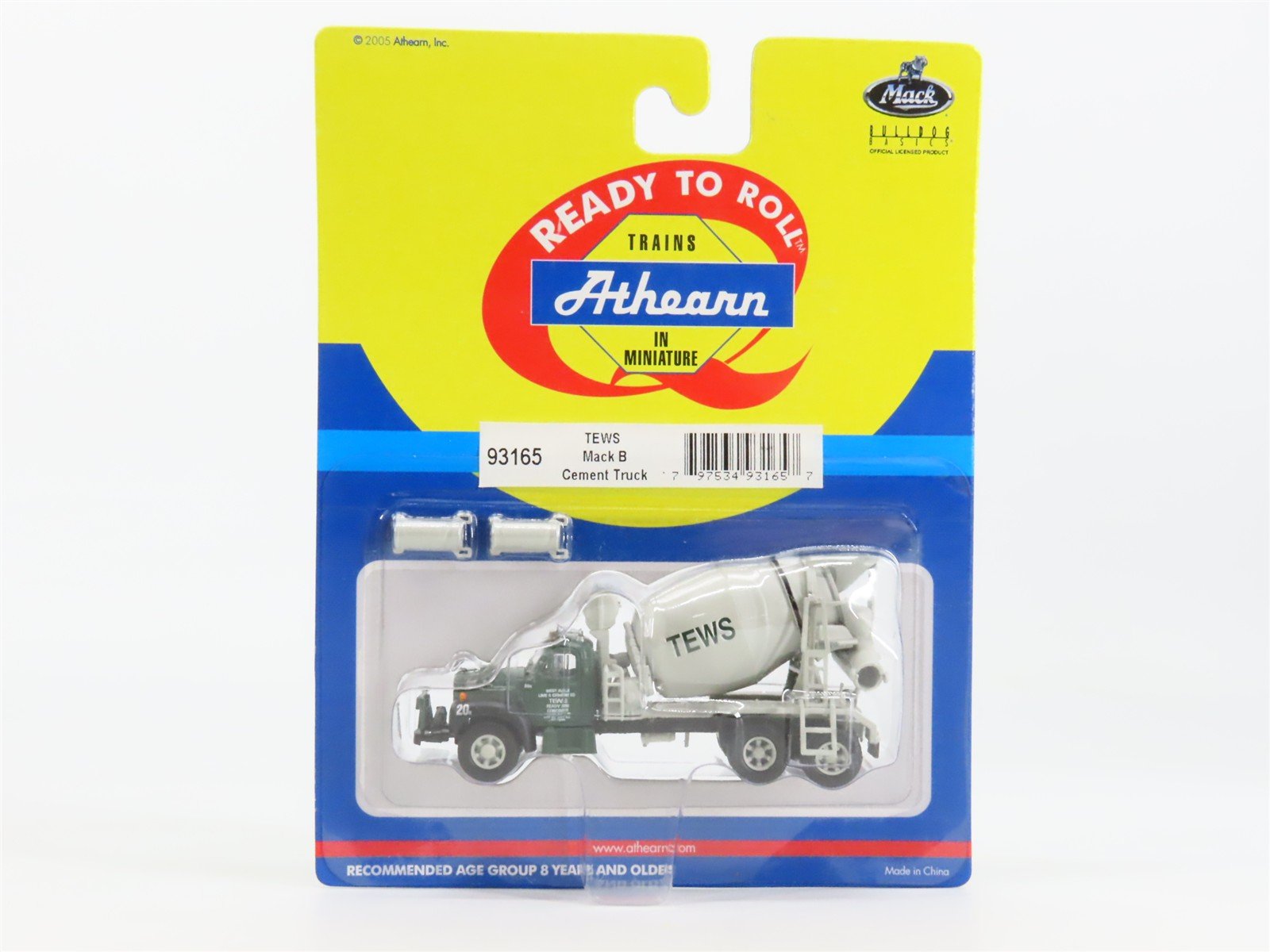 HO 1/87 Scale Athearn 93165 TEWS Mack B-Series Cement Truck - SEALED