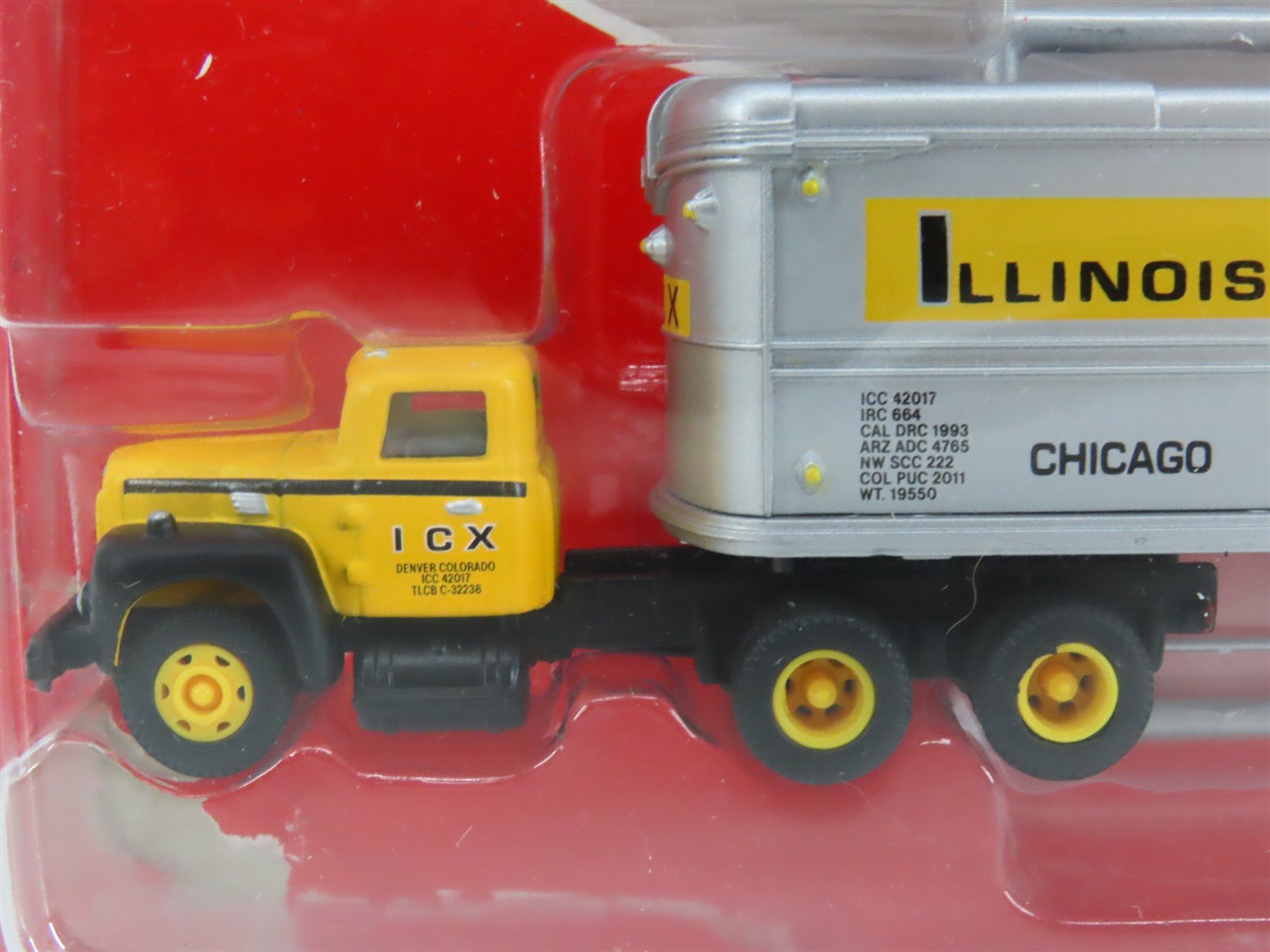 HO 1/87 Scale CMW Mini Metals 31115 ICX IH R-190 Tractor w/32' Aero-Van Trailer