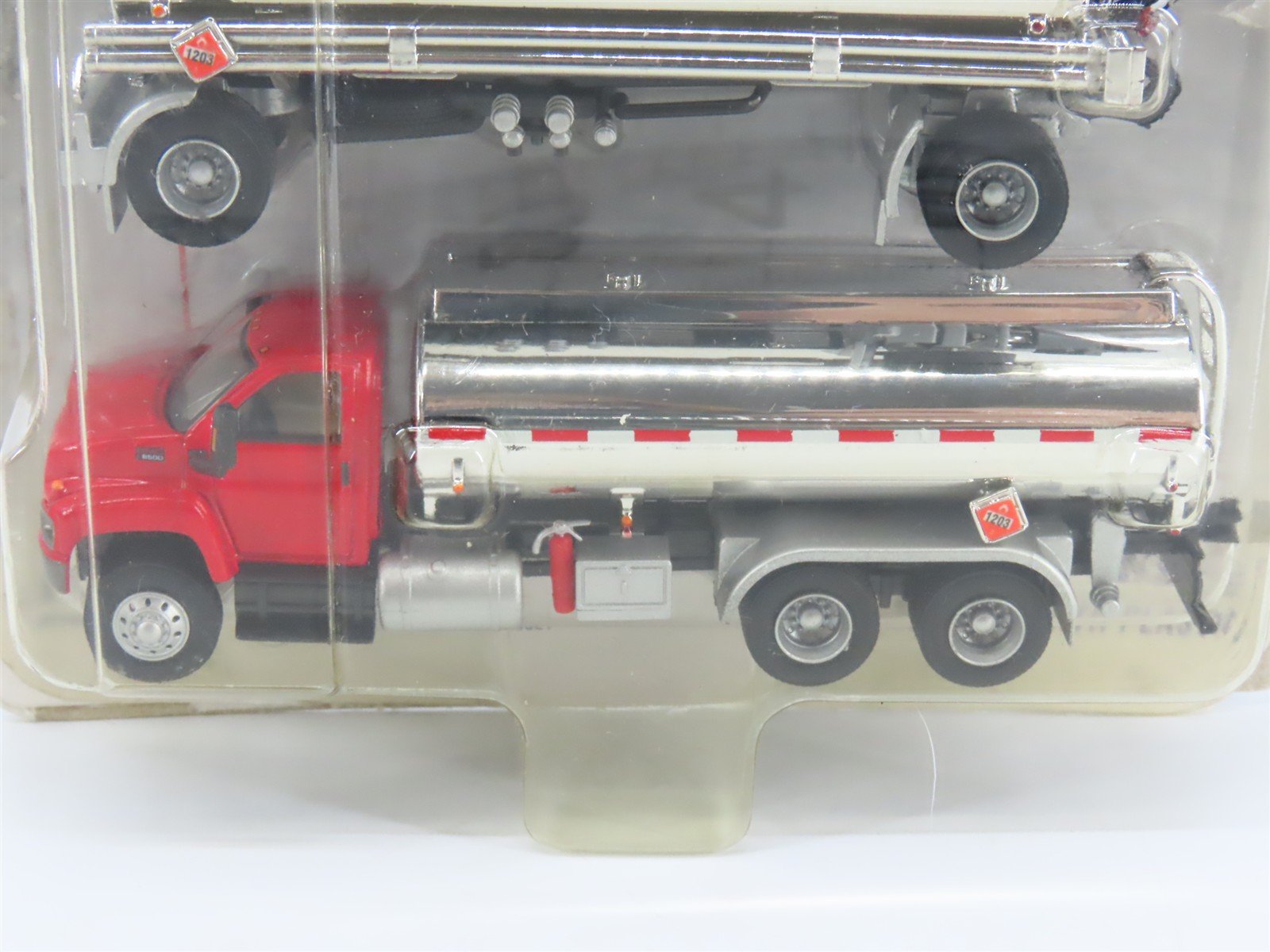 HO 1/87 Scale Boley 3018-16 Red & Chrome GMC Topkick Tanker Truck w/ Trailer