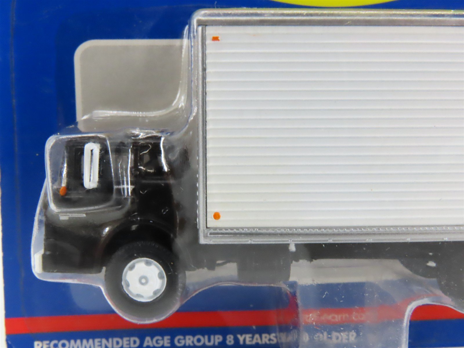HO 1/87 Scale Athearn 02745 Black Ford C-Series Truck w/ White Van Body - SEALED