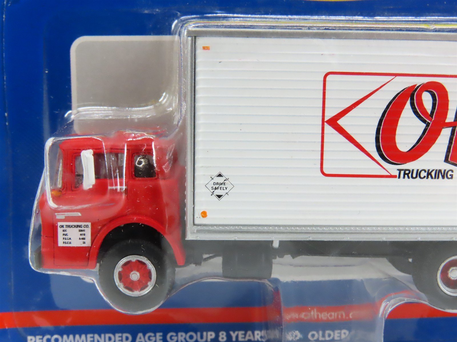 HO 1/87 Scale Athearn 27642 OK Trucking Ford C-Series Box Truck - SEALED